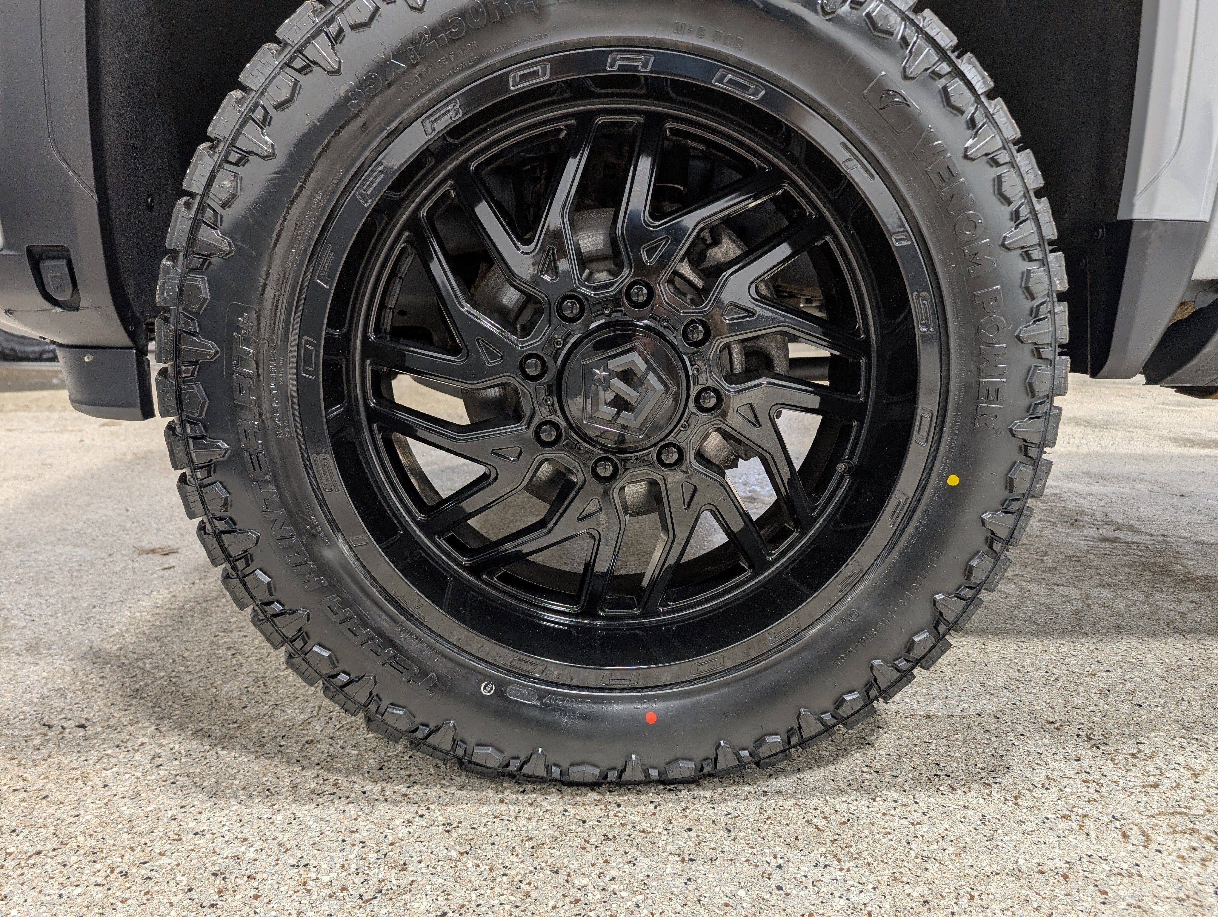 2024 GMC Sierra 3500 HD AT4