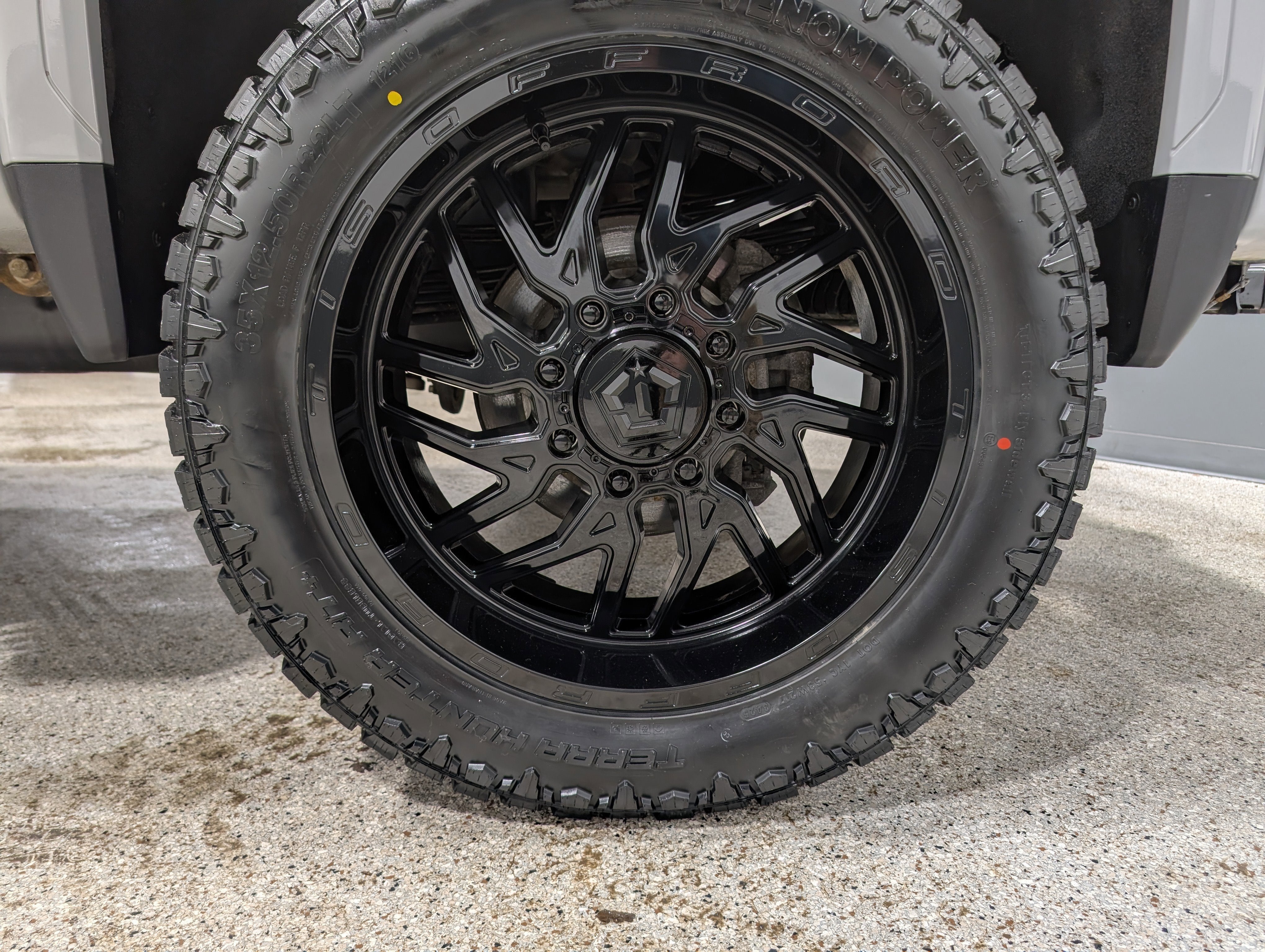 2024 GMC Sierra 3500 HD AT4