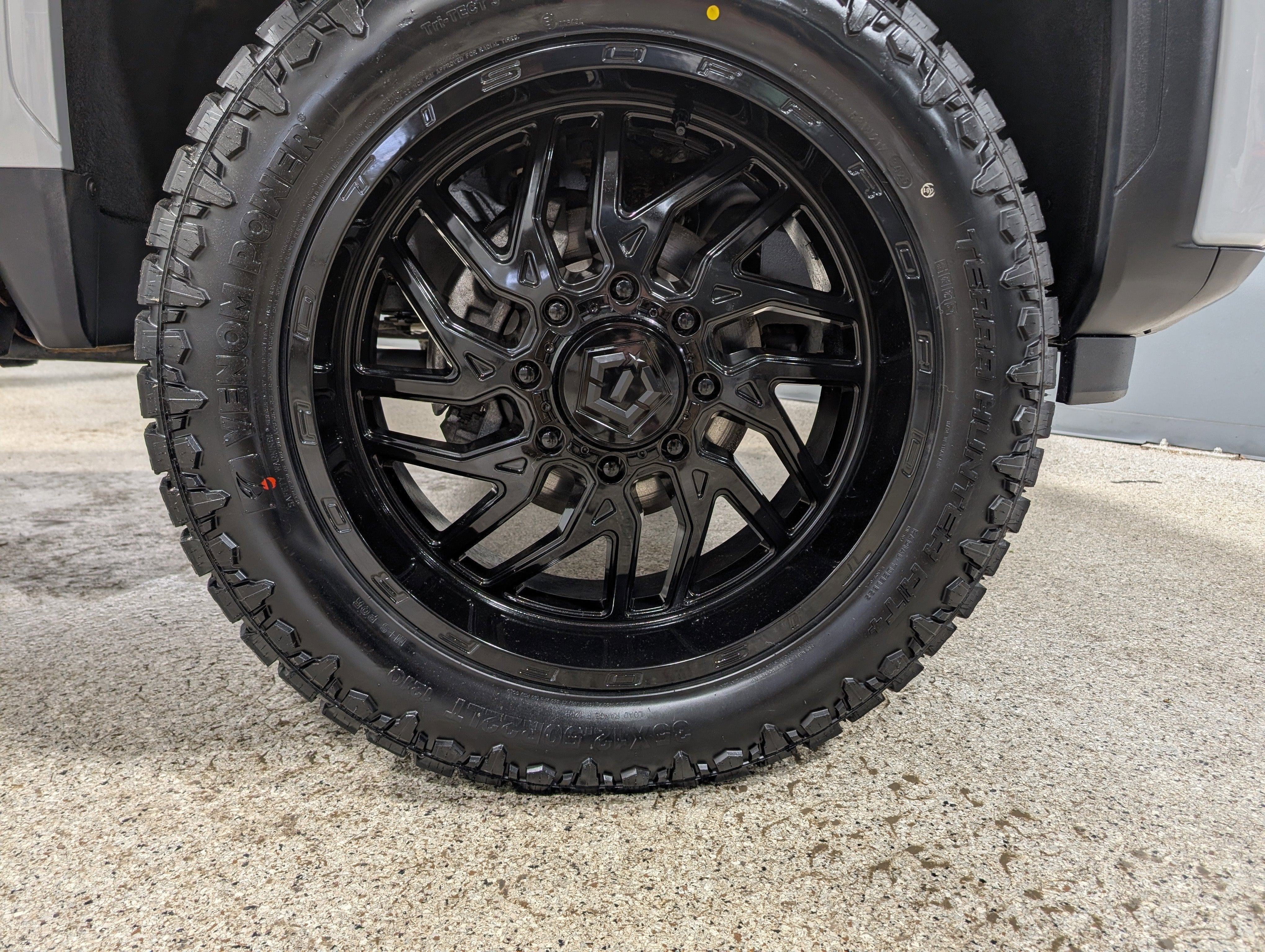 2024 GMC Sierra 3500 HD AT4