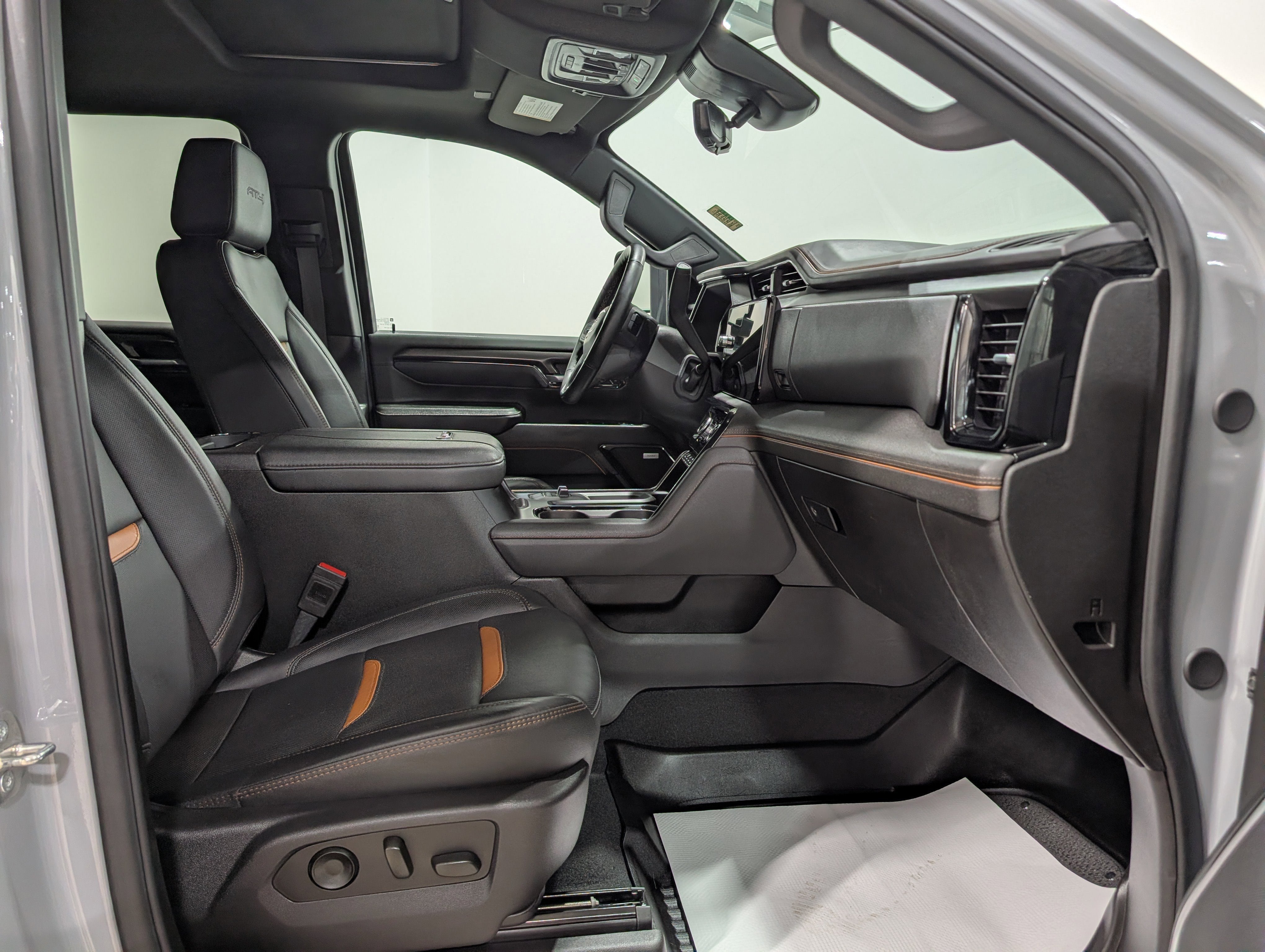 2024 GMC Sierra 3500 HD AT4