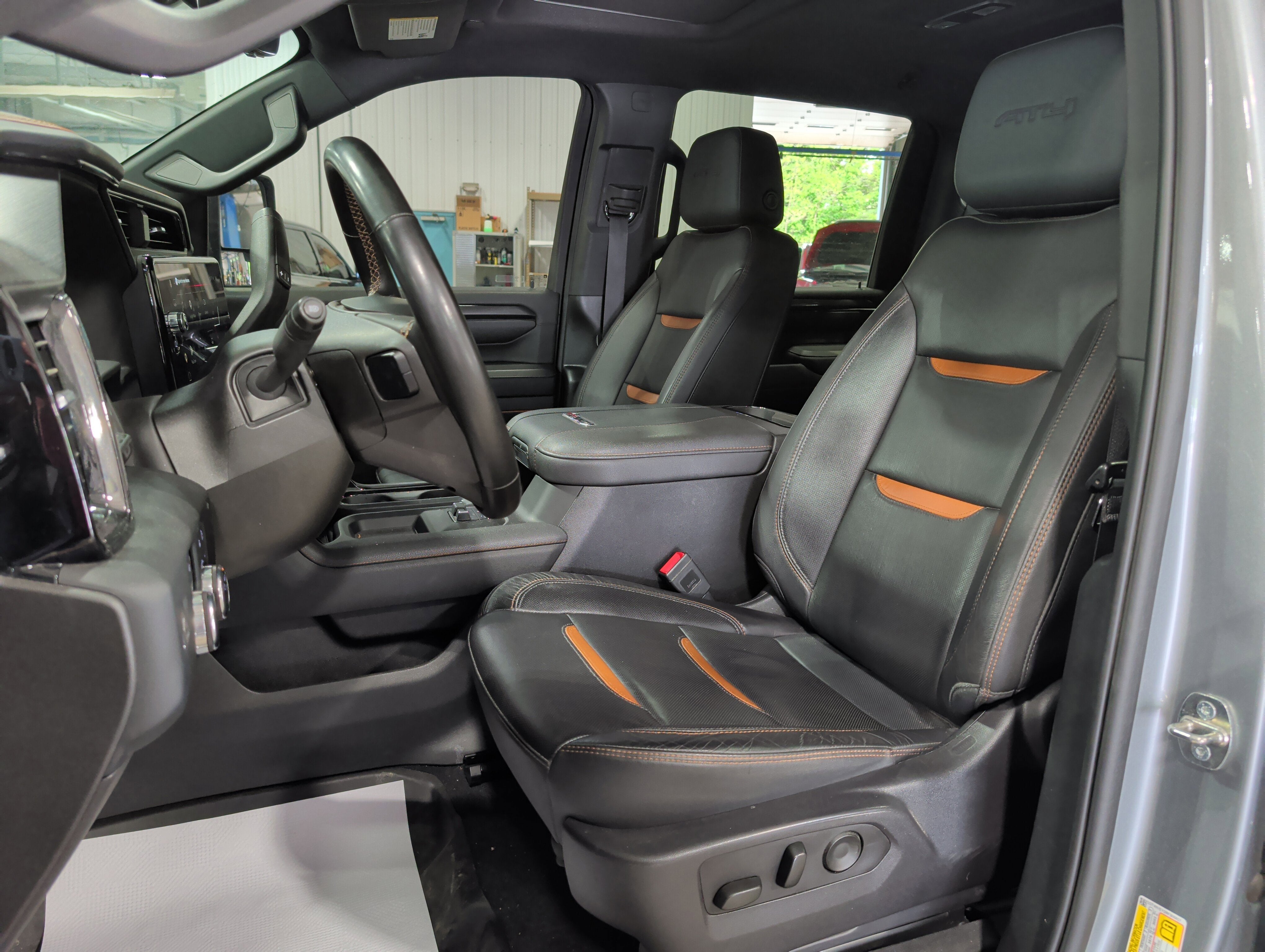 2024 GMC Sierra 3500 HD AT4