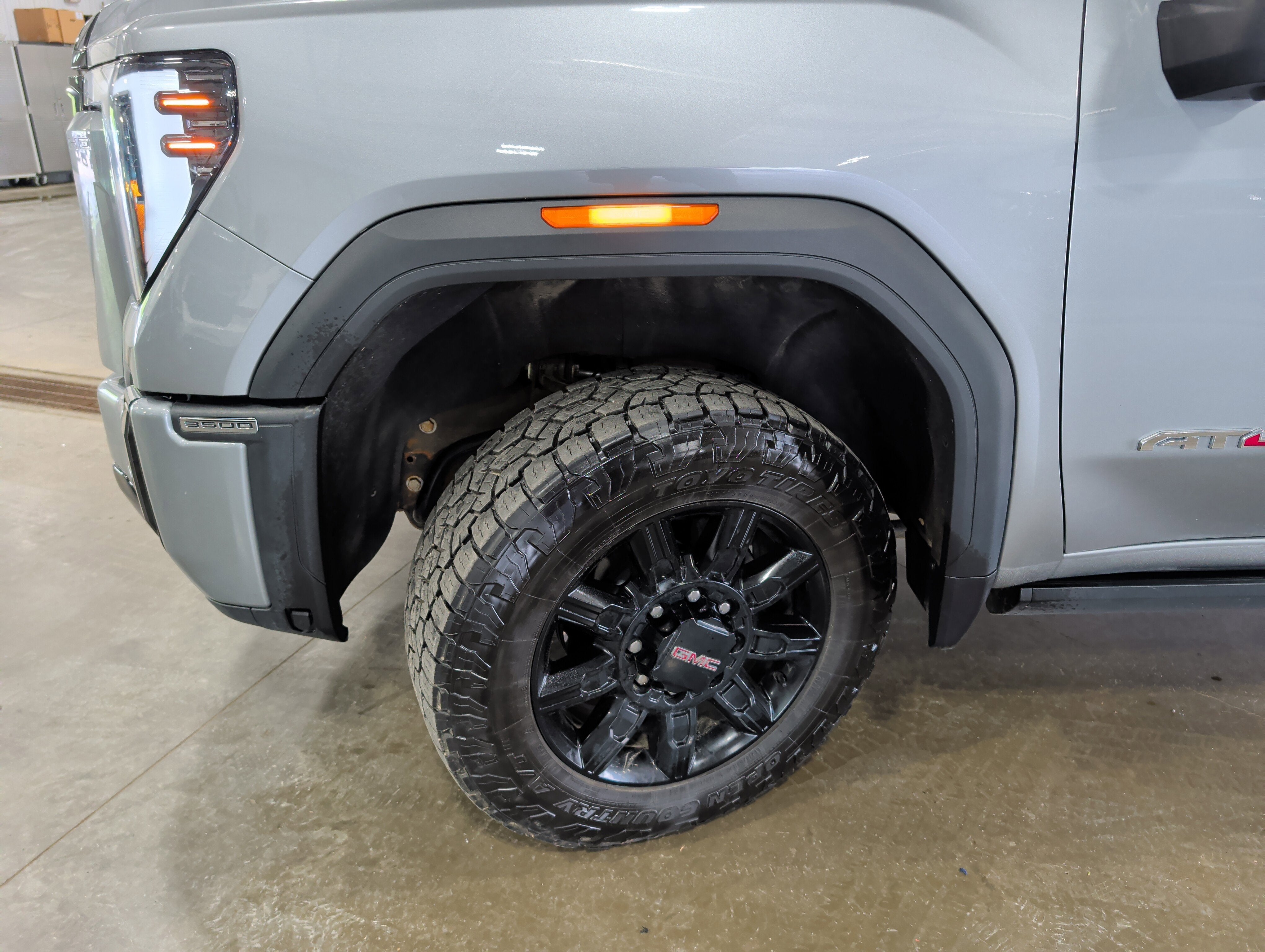 2024 GMC Sierra 3500 HD AT4