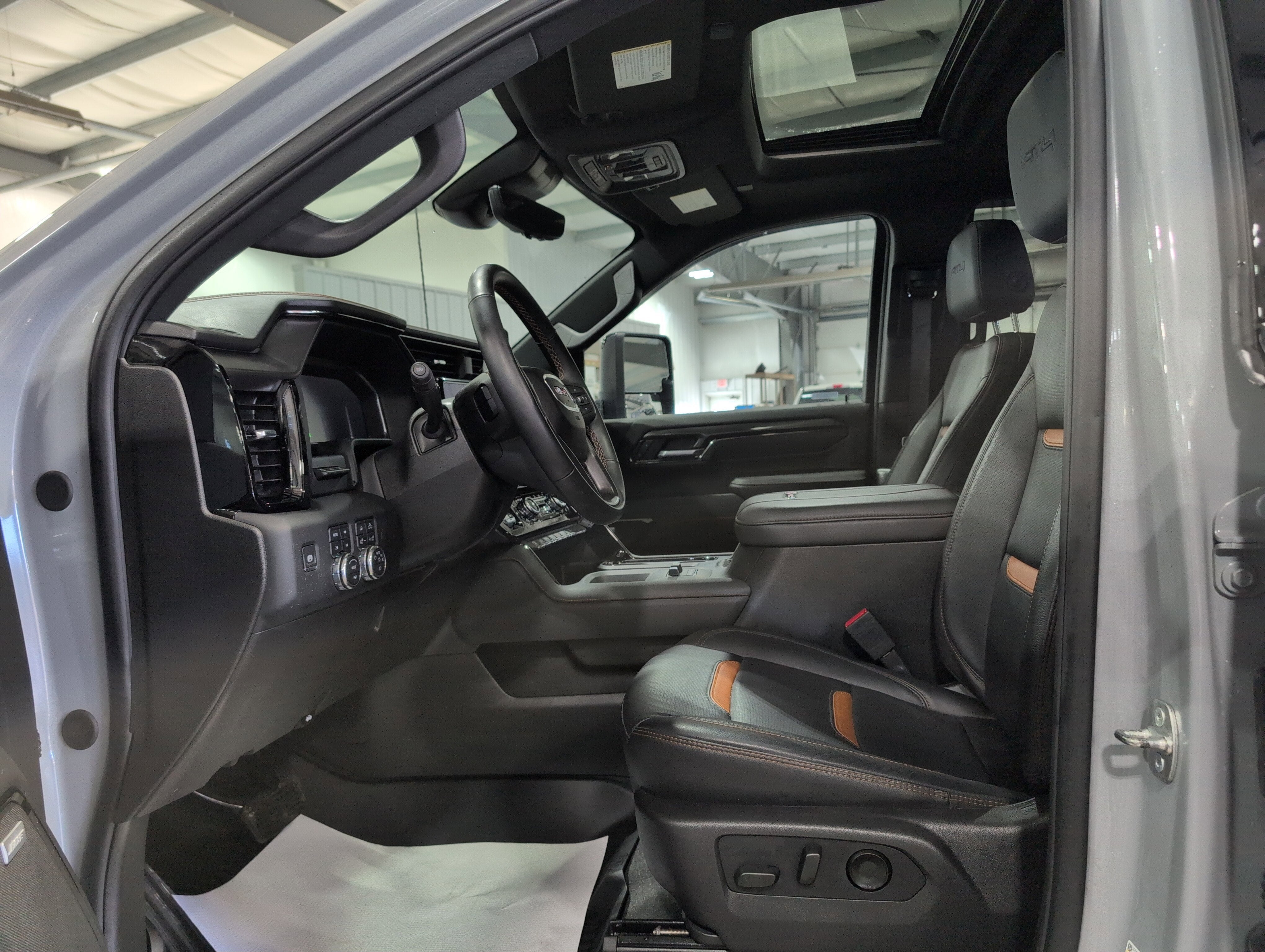 2024 GMC Sierra 3500 HD AT4