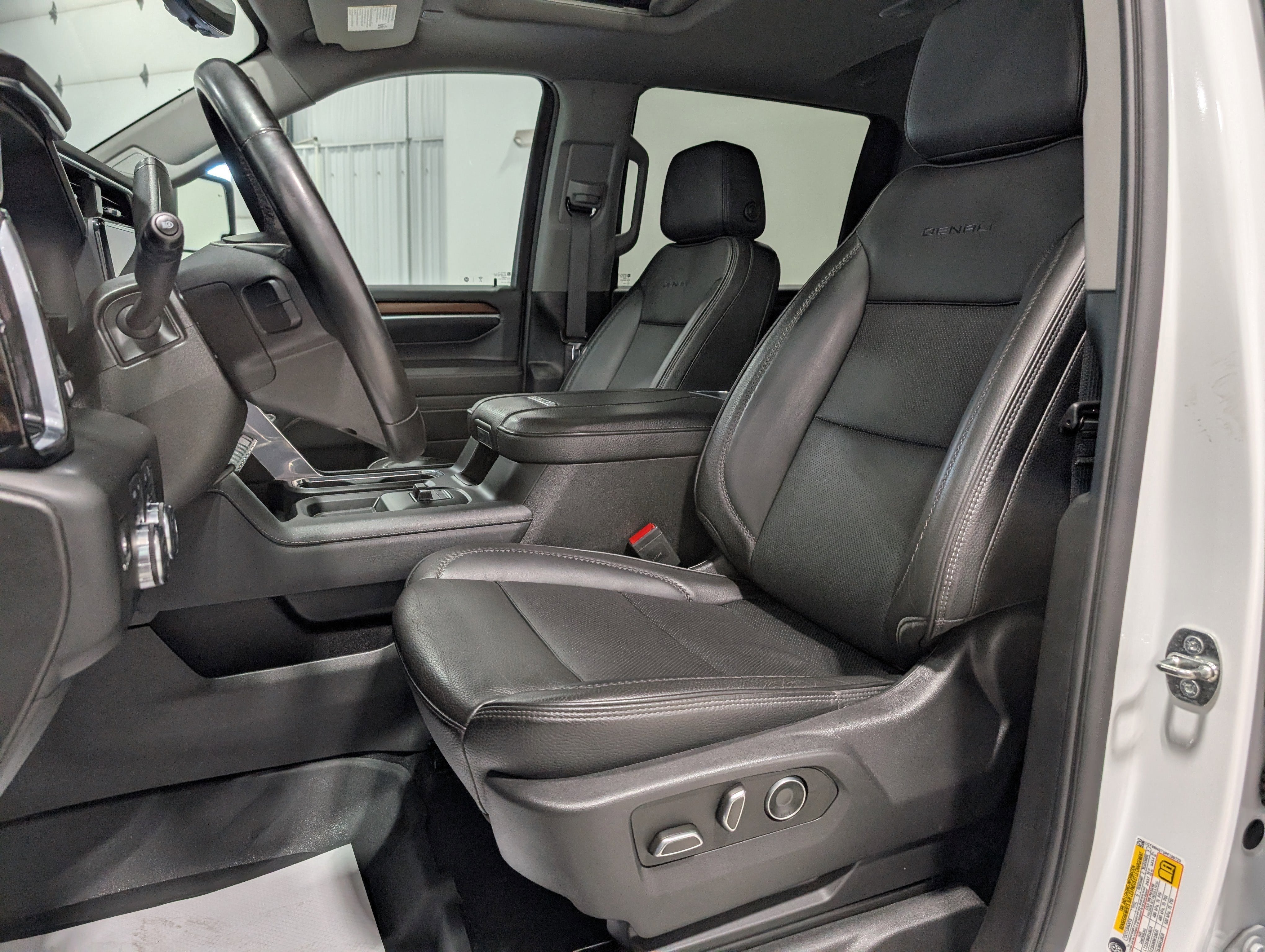 2024 GMC Sierra 3500 HD Denali