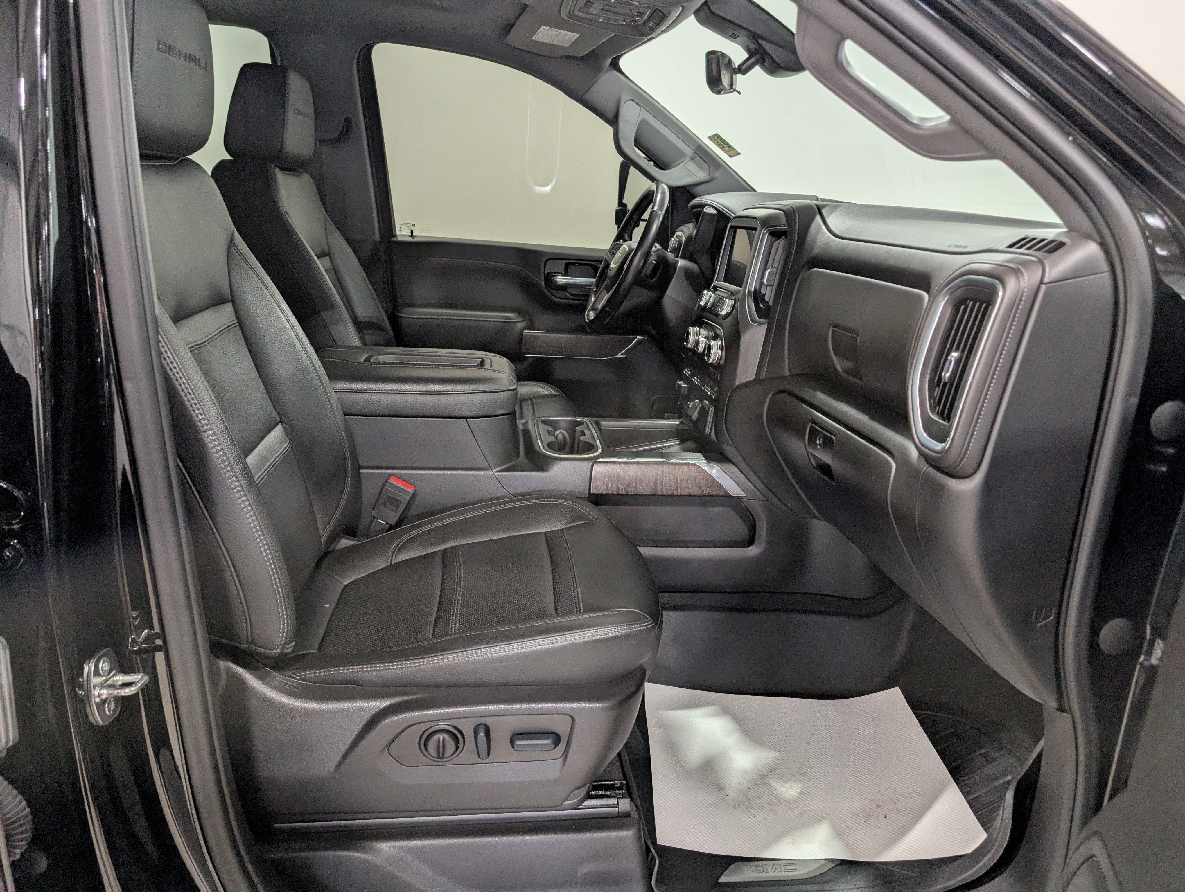 2022 GMC Sierra 3500 HD Denali