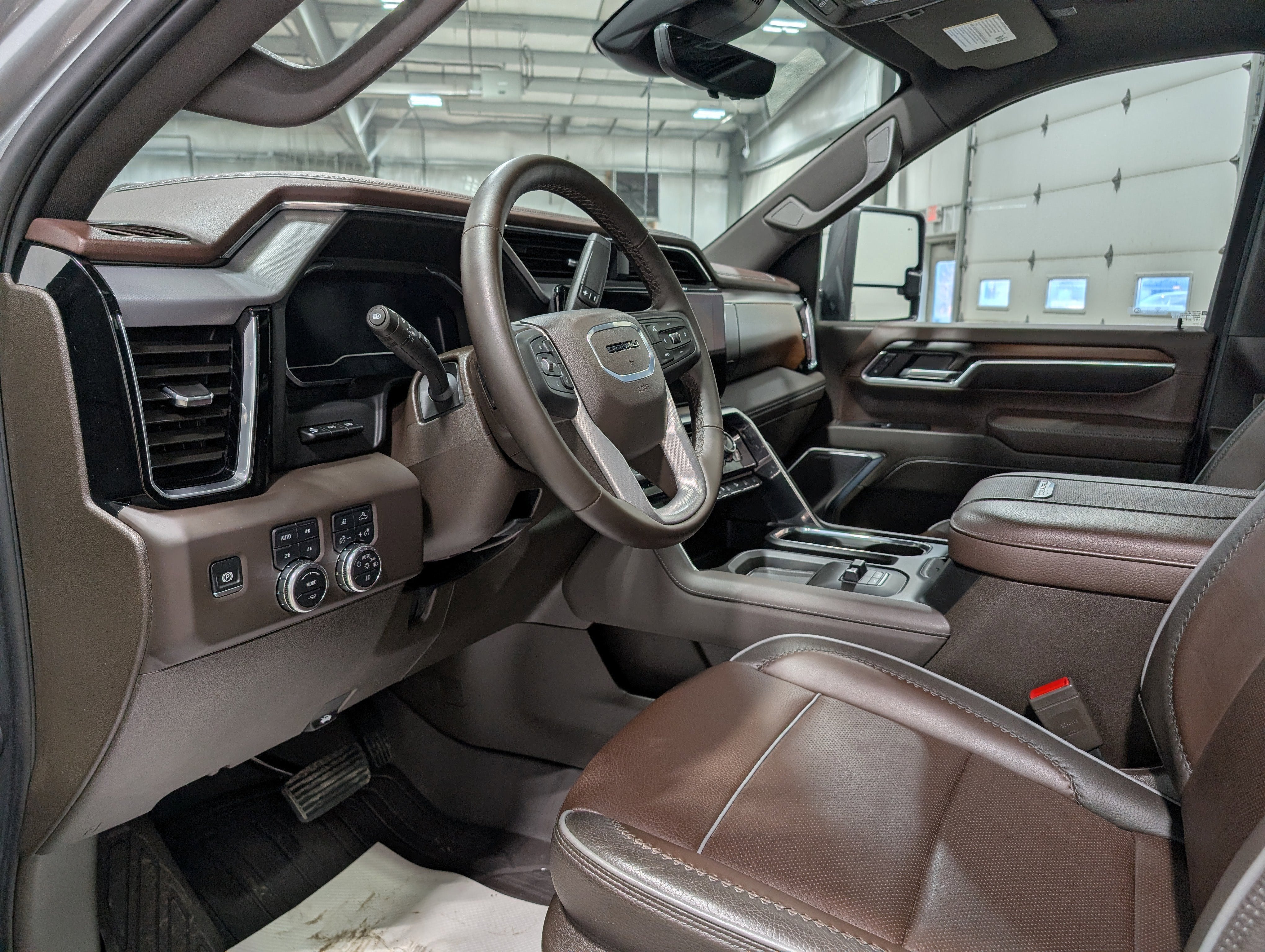 2024 GMC Sierra 3500 HD Denali