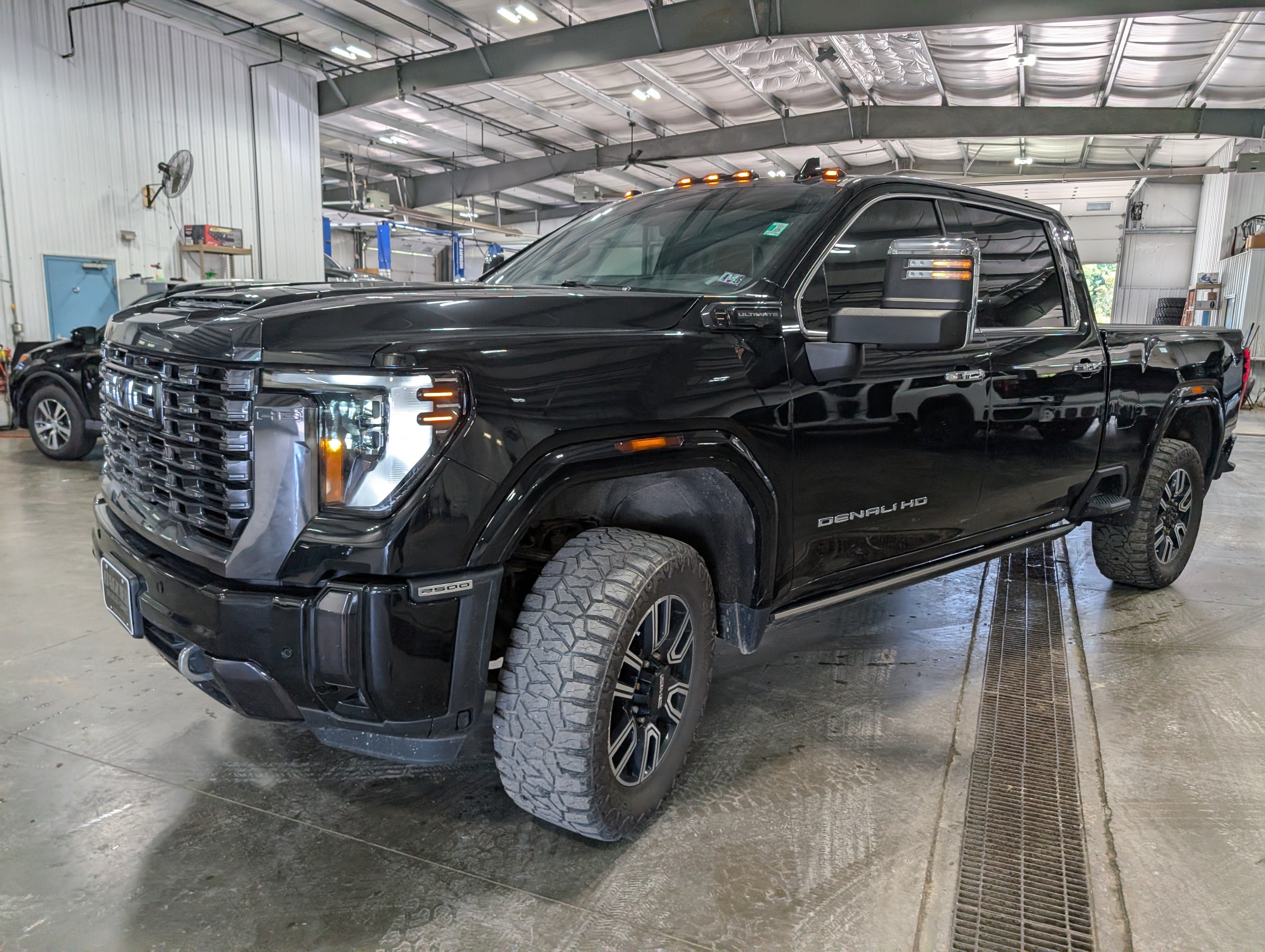 2024 GMC Sierra 2500 HD Denali Ultimate