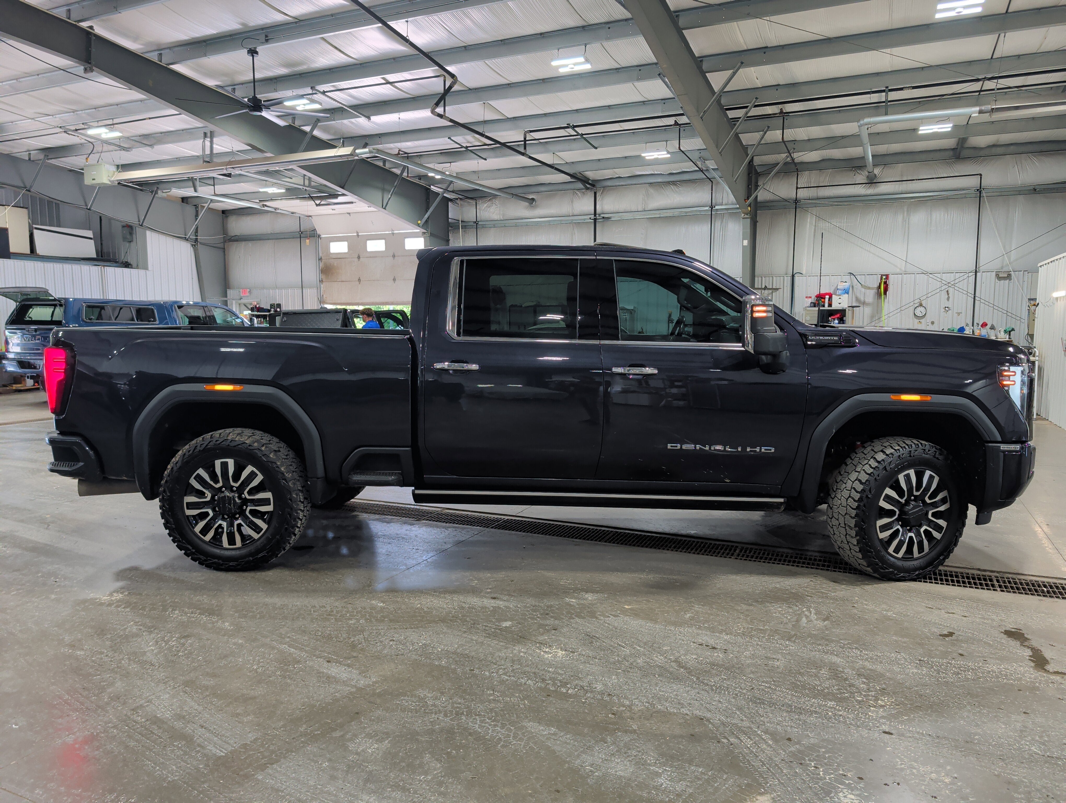 2024 GMC Sierra 2500 HD Denali Ultimate