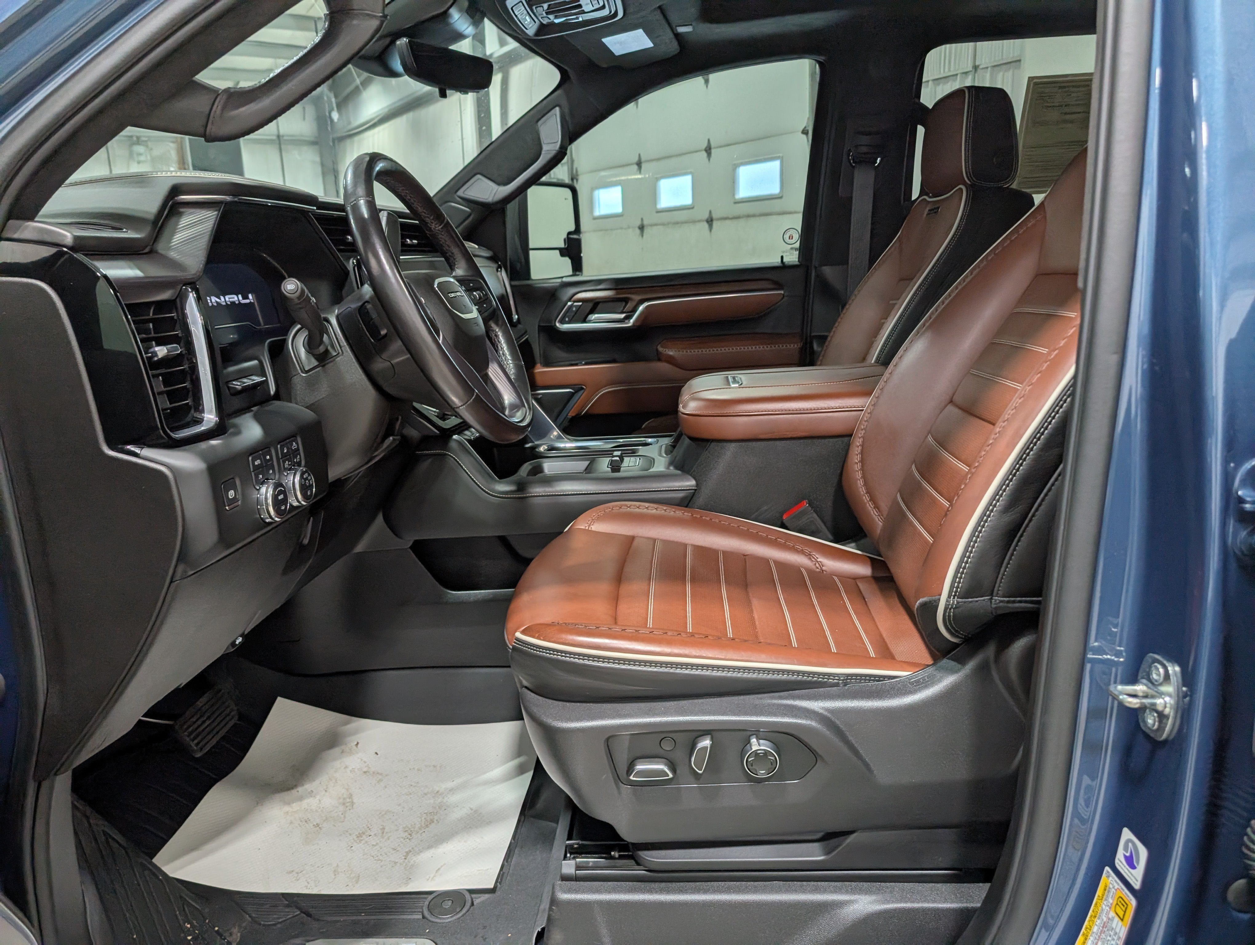 2024 GMC Sierra 2500 HD Denali Ultimate