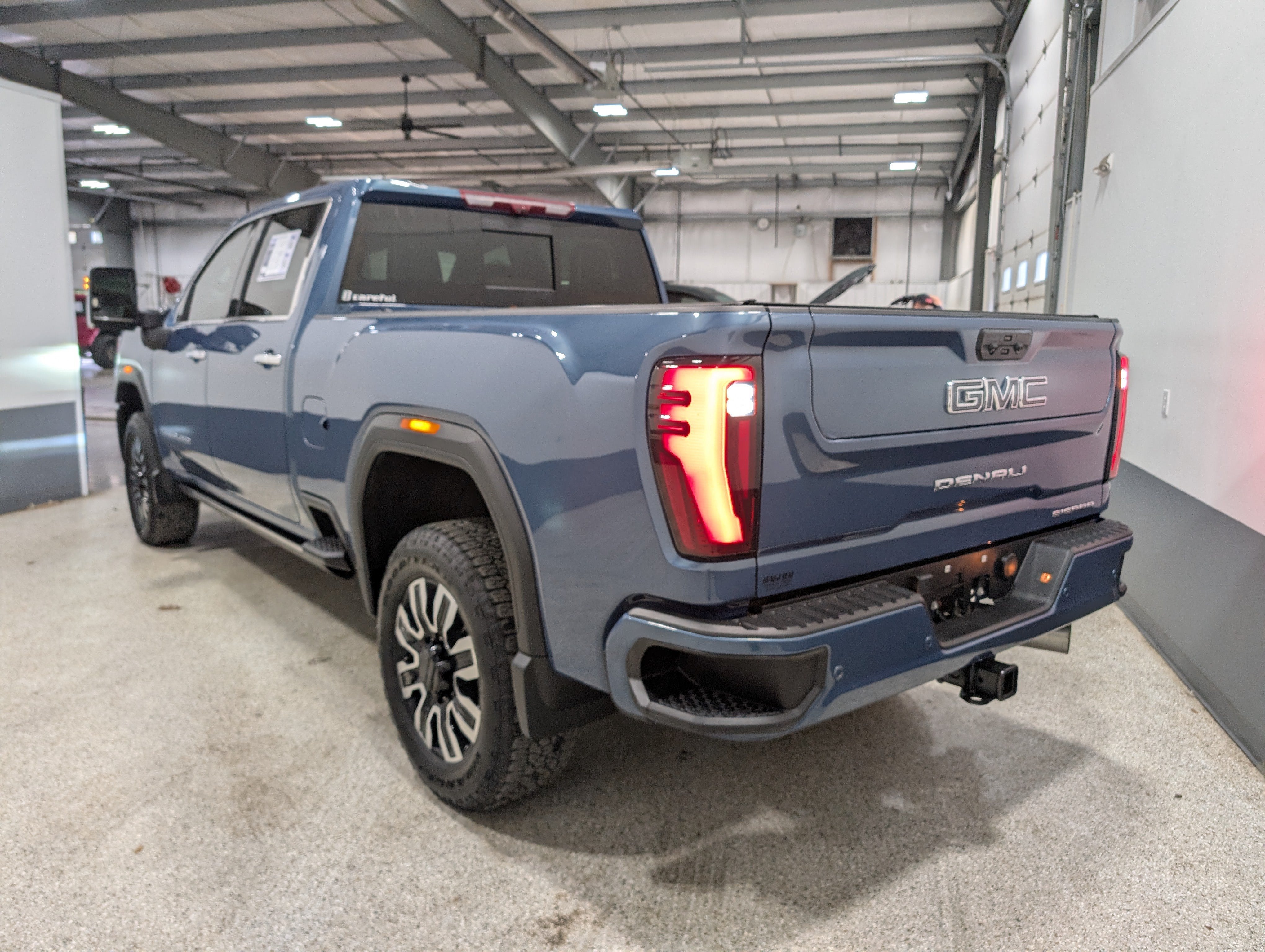 2024 GMC Sierra 2500 HD Denali Ultimate