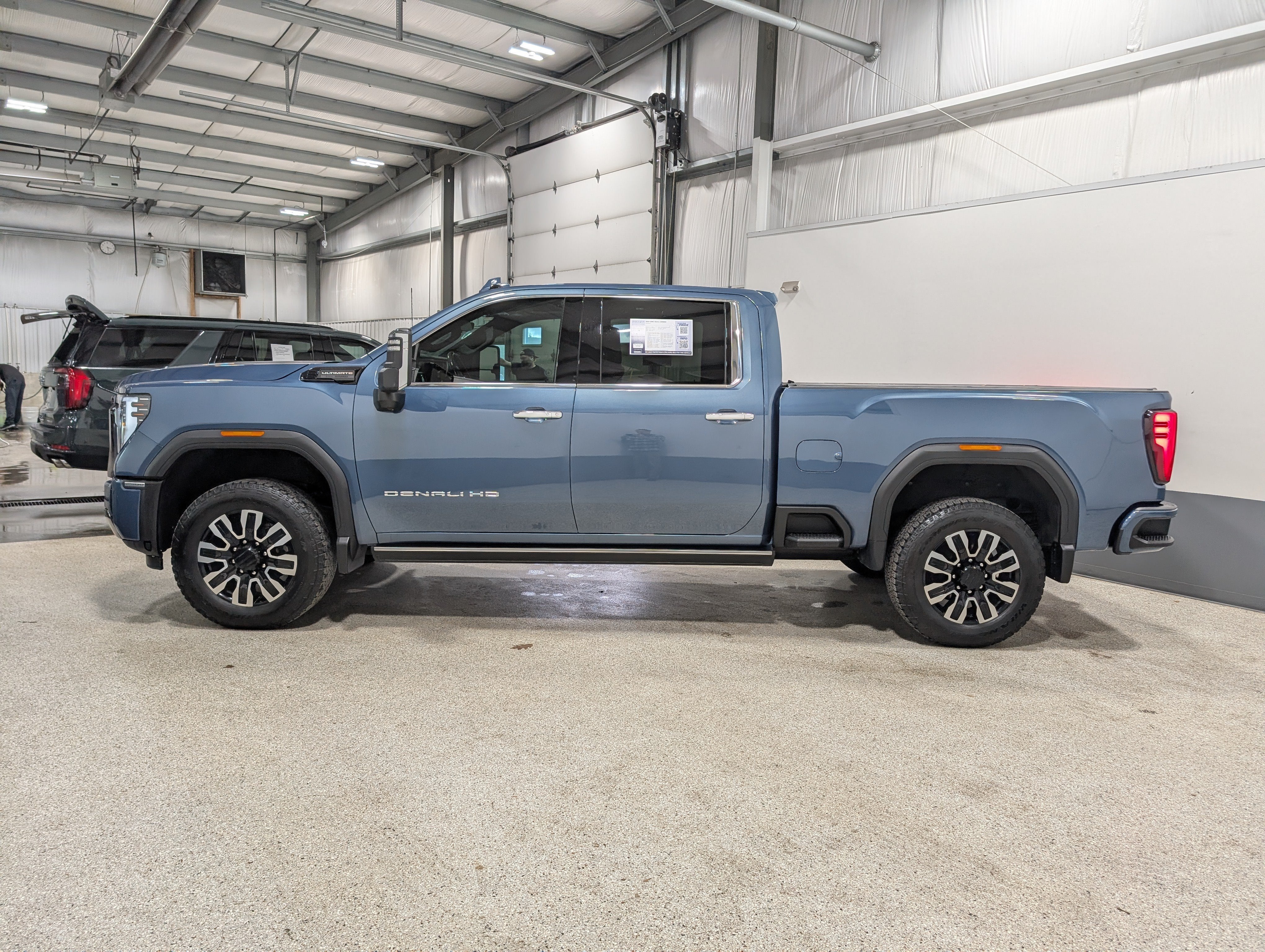 2024 GMC Sierra 2500 HD Denali Ultimate