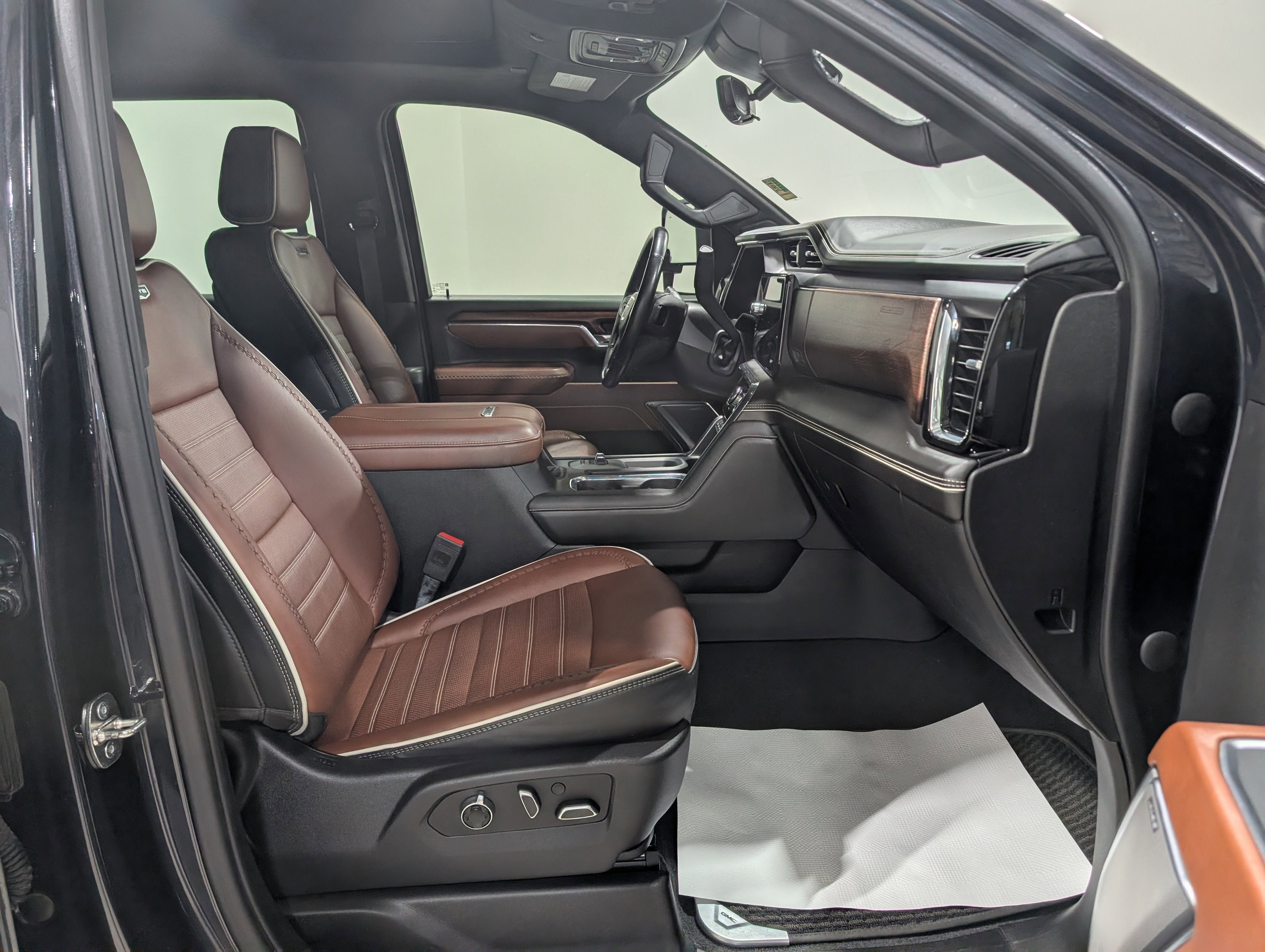 2024 GMC Sierra 3500 HD Denali Ultimate