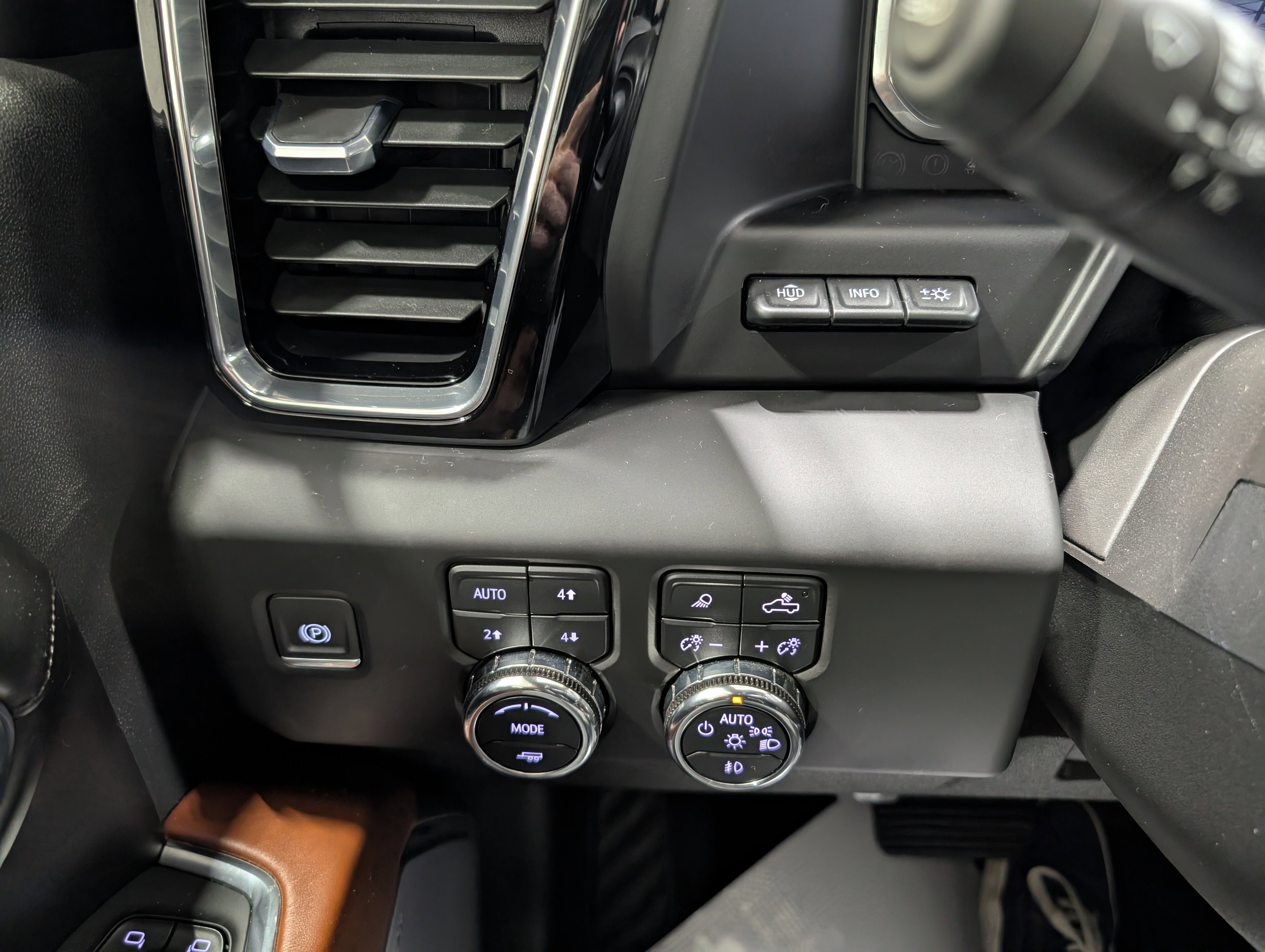 2024 GMC Sierra 3500 HD Denali Ultimate