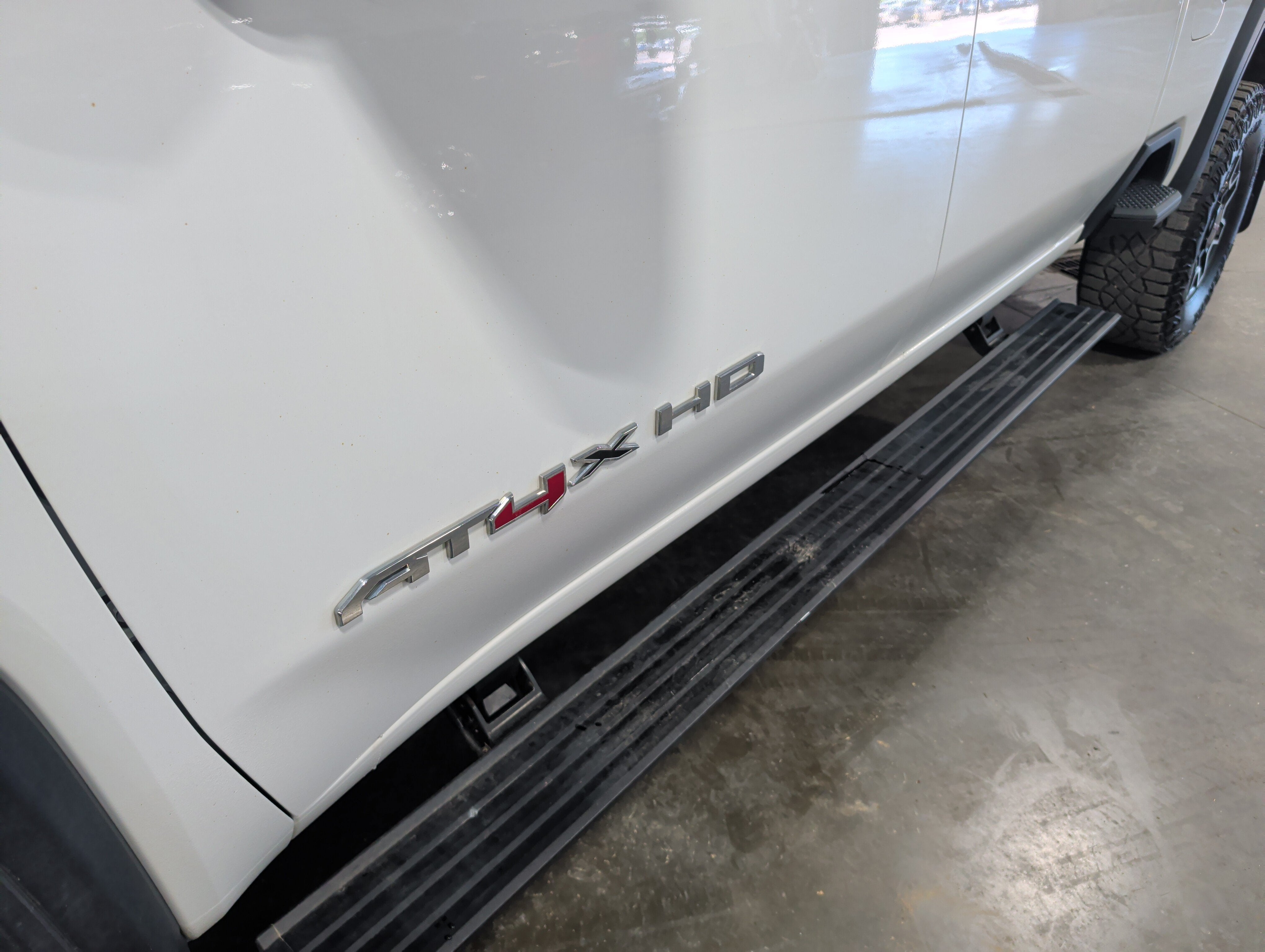 2024 GMC Sierra 2500 HD AT4X