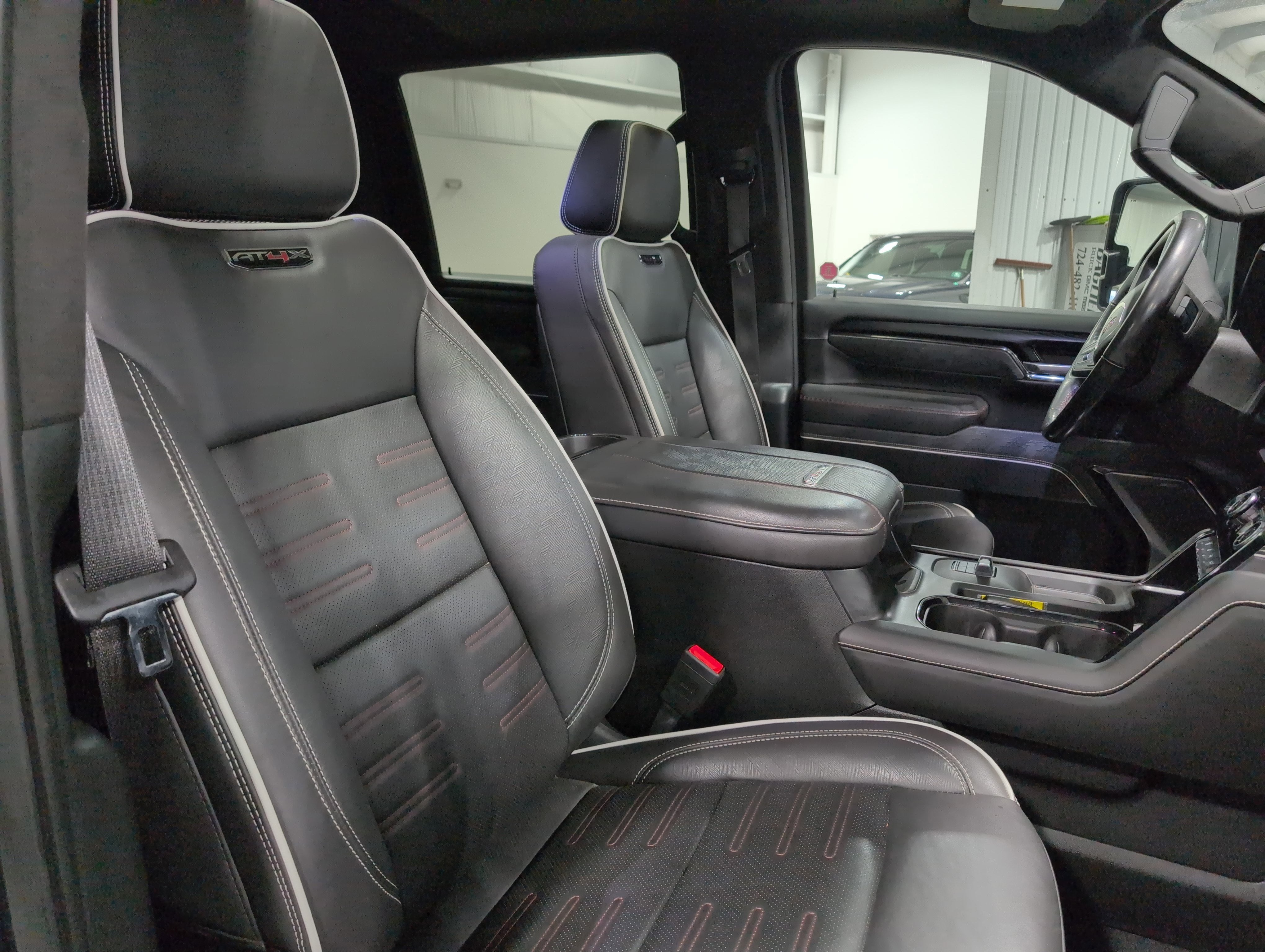 2024 GMC Sierra 2500 HD AT4X