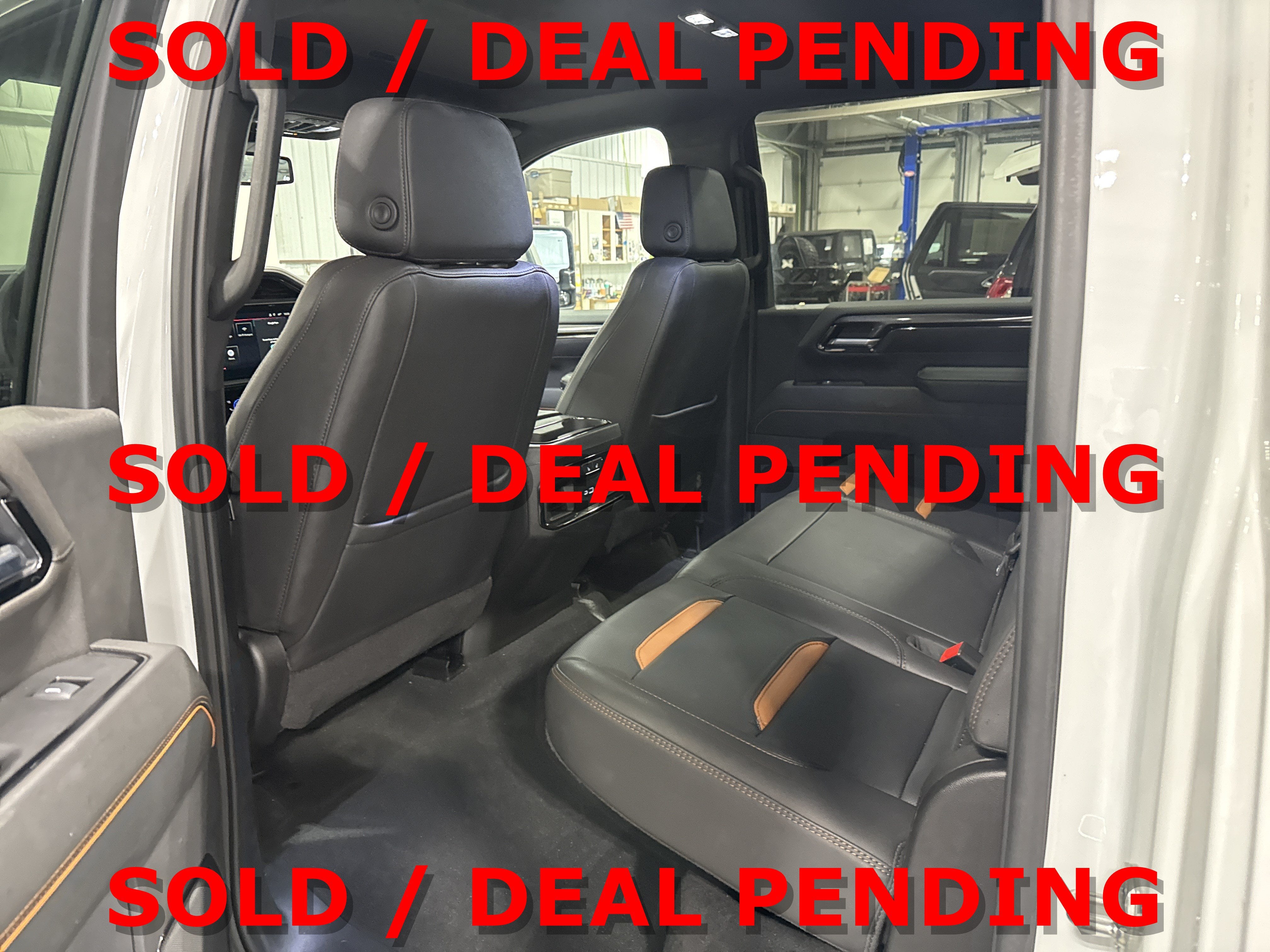 2025 GMC Sierra 2500 HD AT4