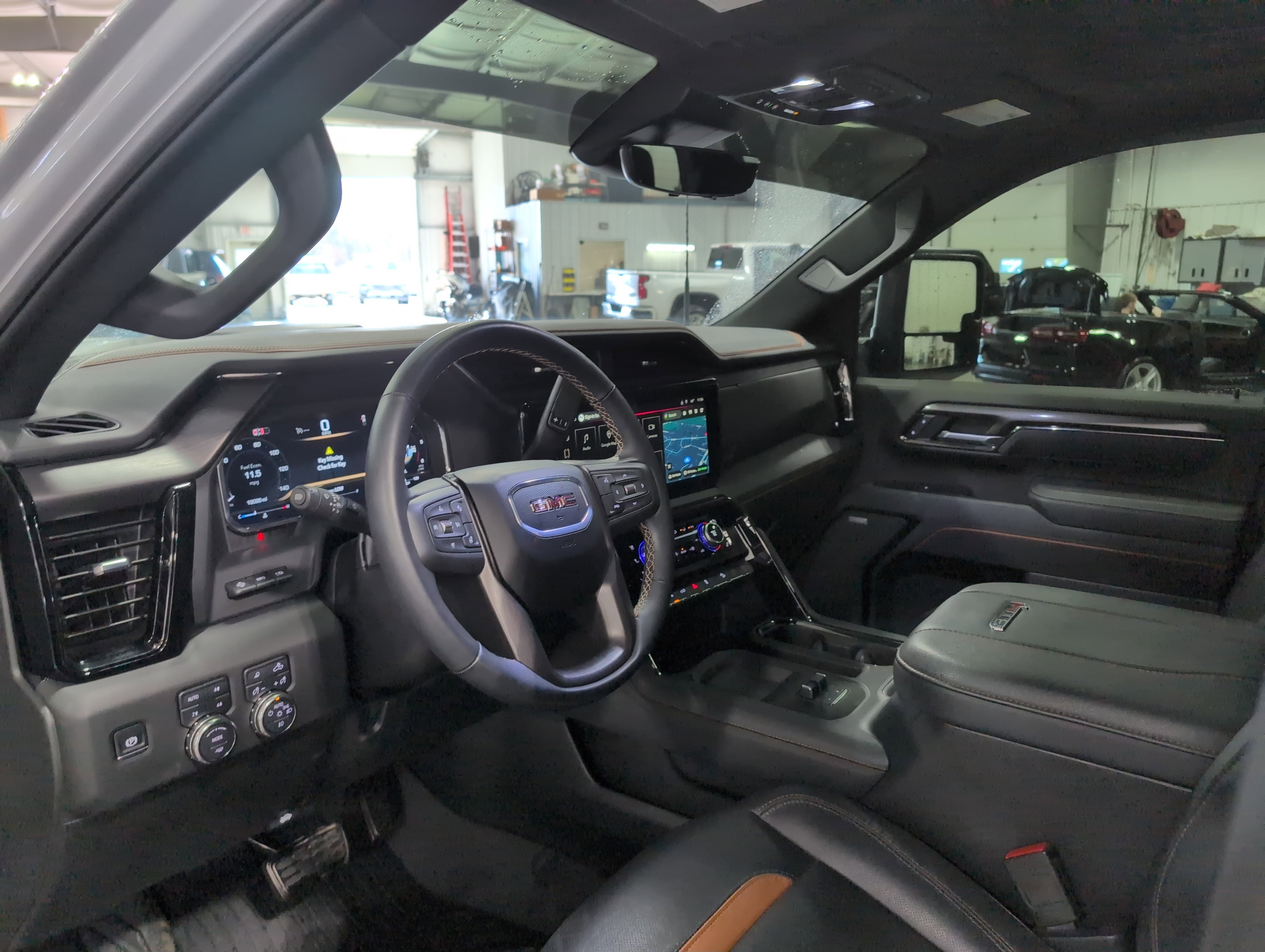 2025 GMC Sierra 2500 HD AT4