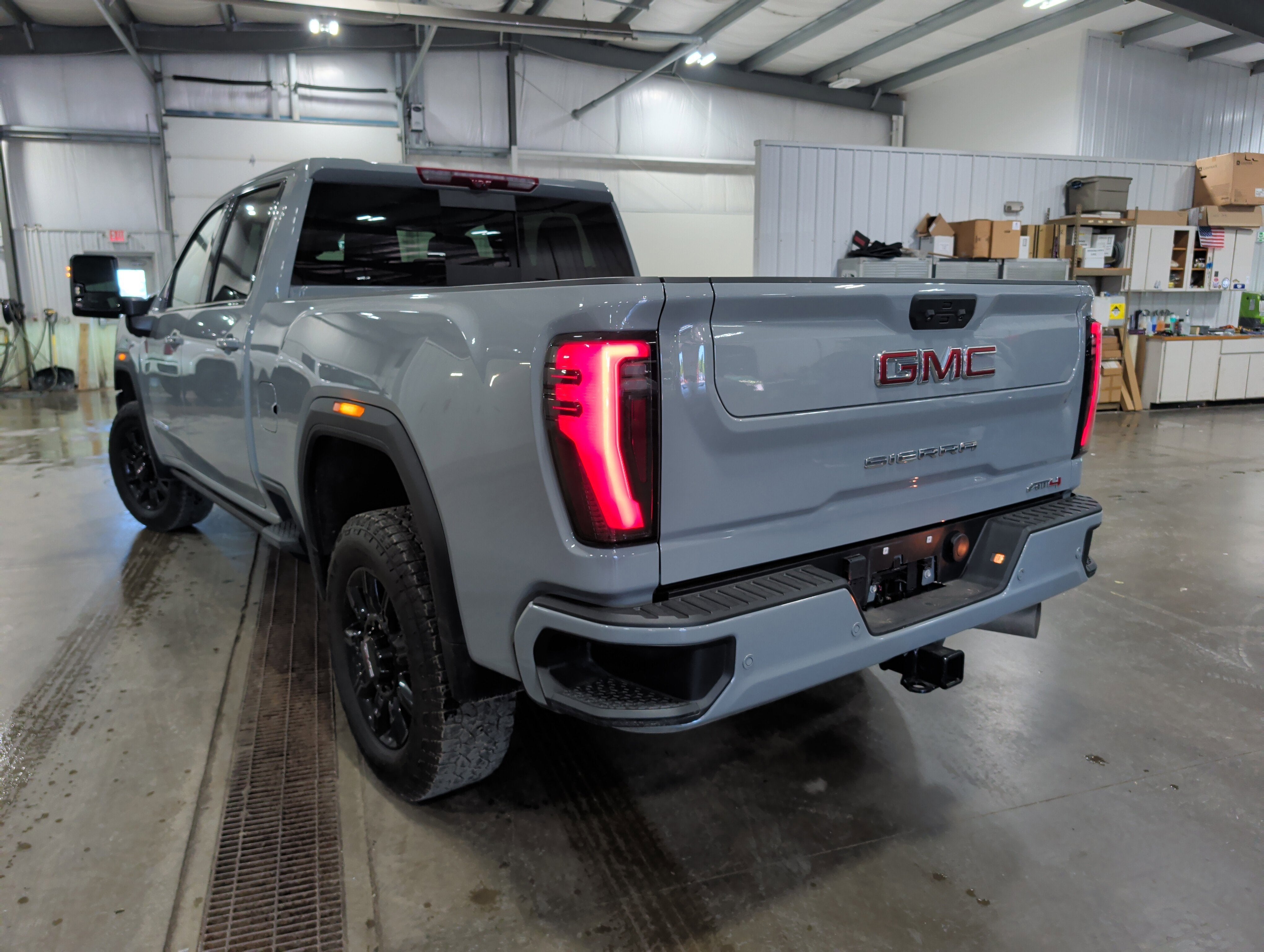 2025 GMC Sierra 2500 HD AT4