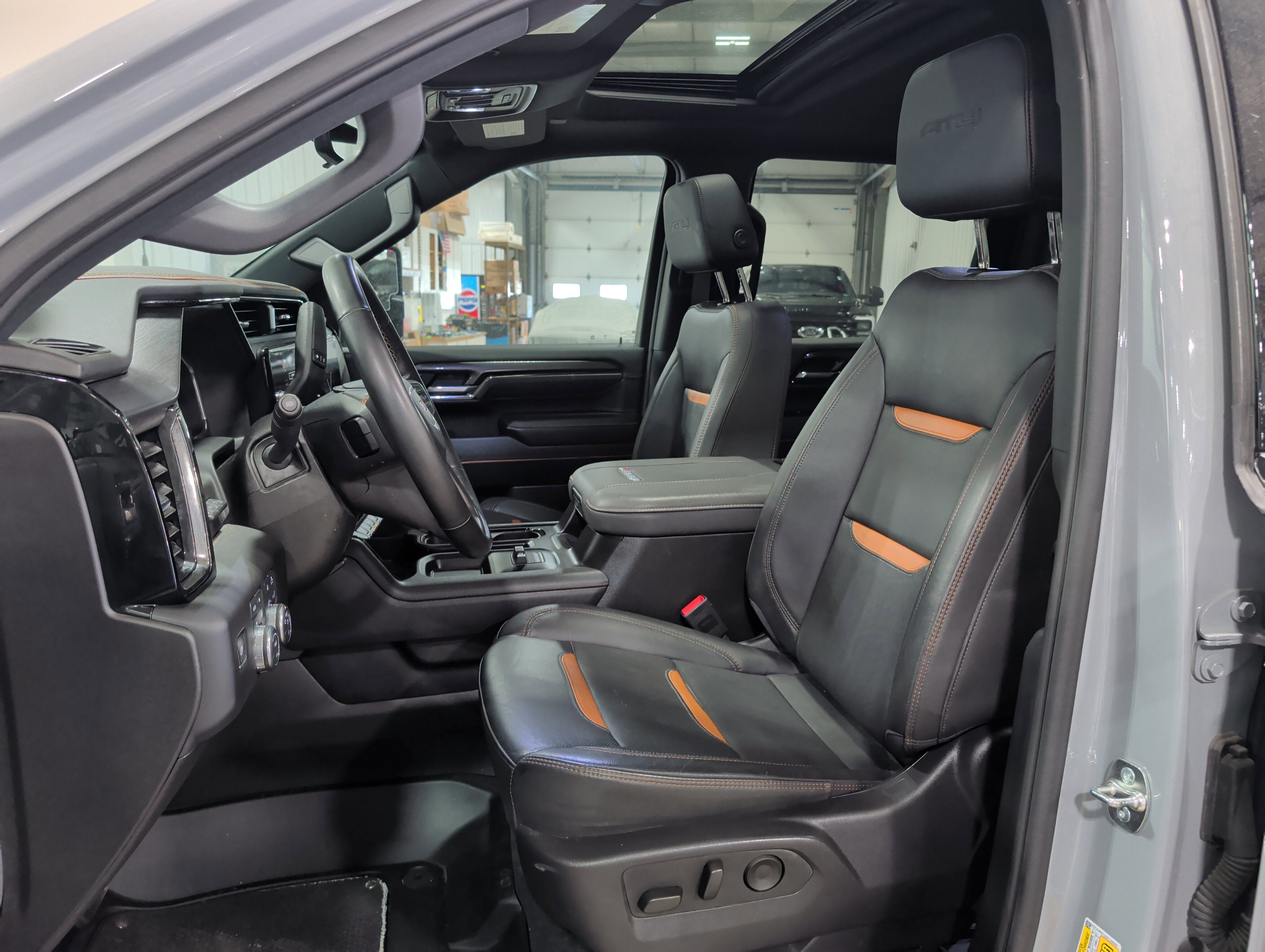 2025 GMC Sierra 2500 HD AT4