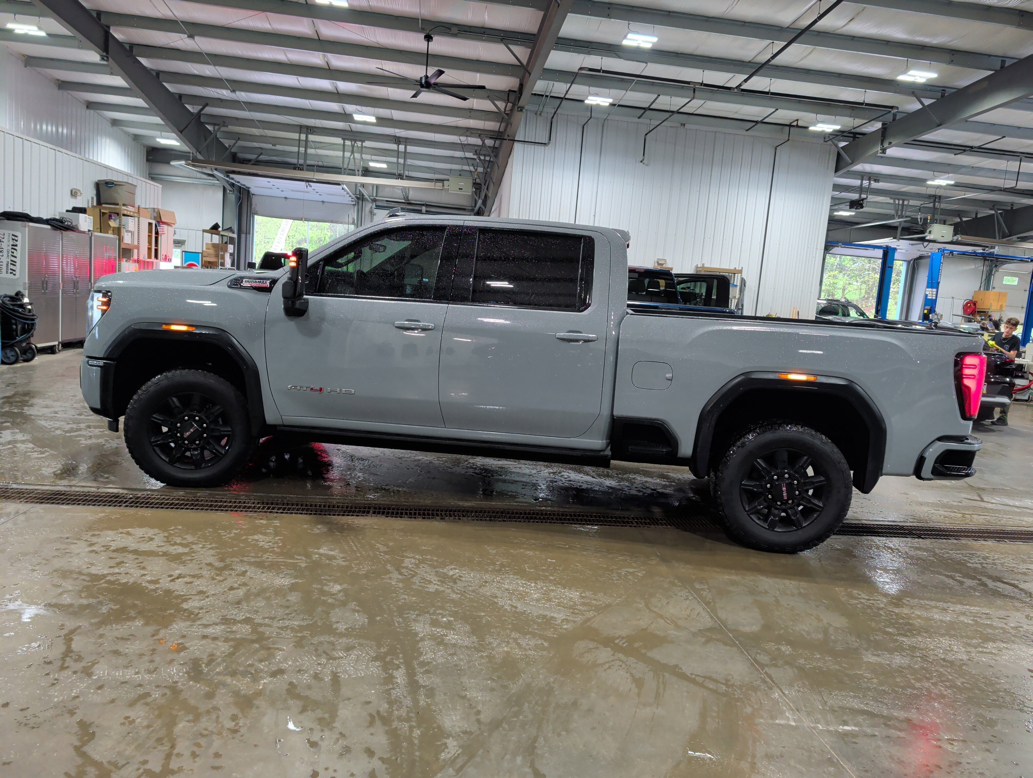 2025 GMC Sierra 2500 HD AT4