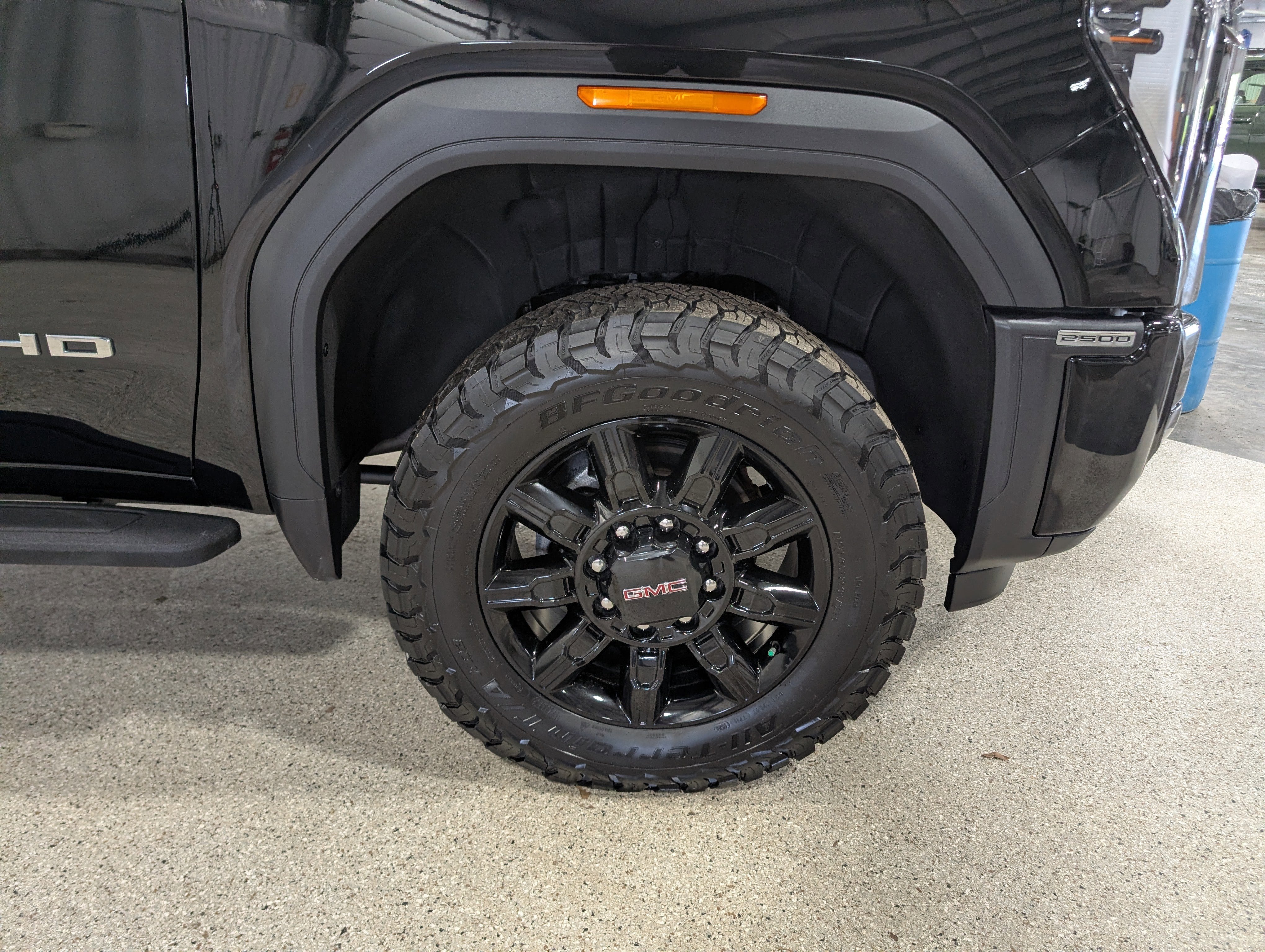2025 GMC Sierra 2500 HD AT4