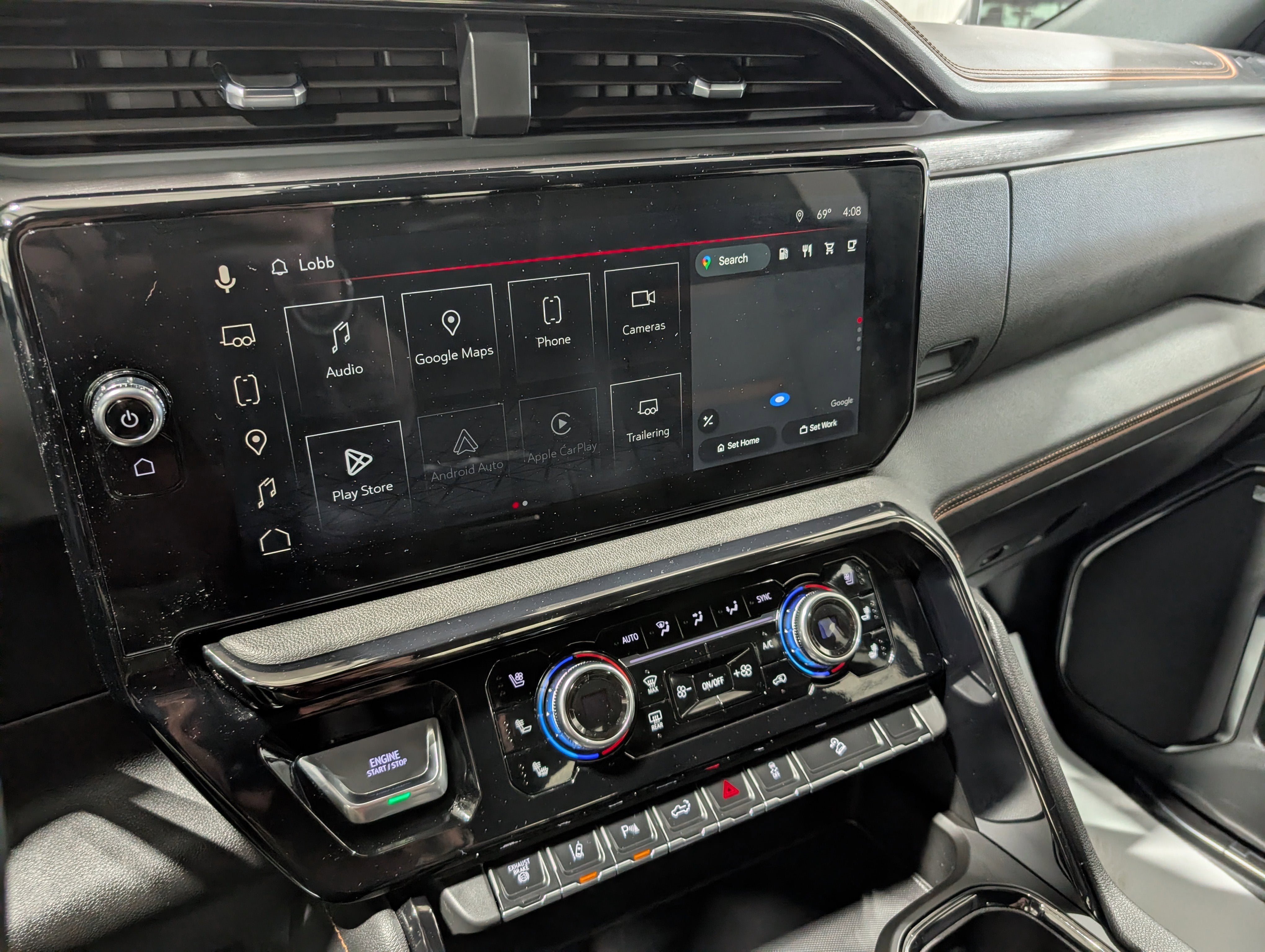 2025 GMC Sierra 2500 HD AT4