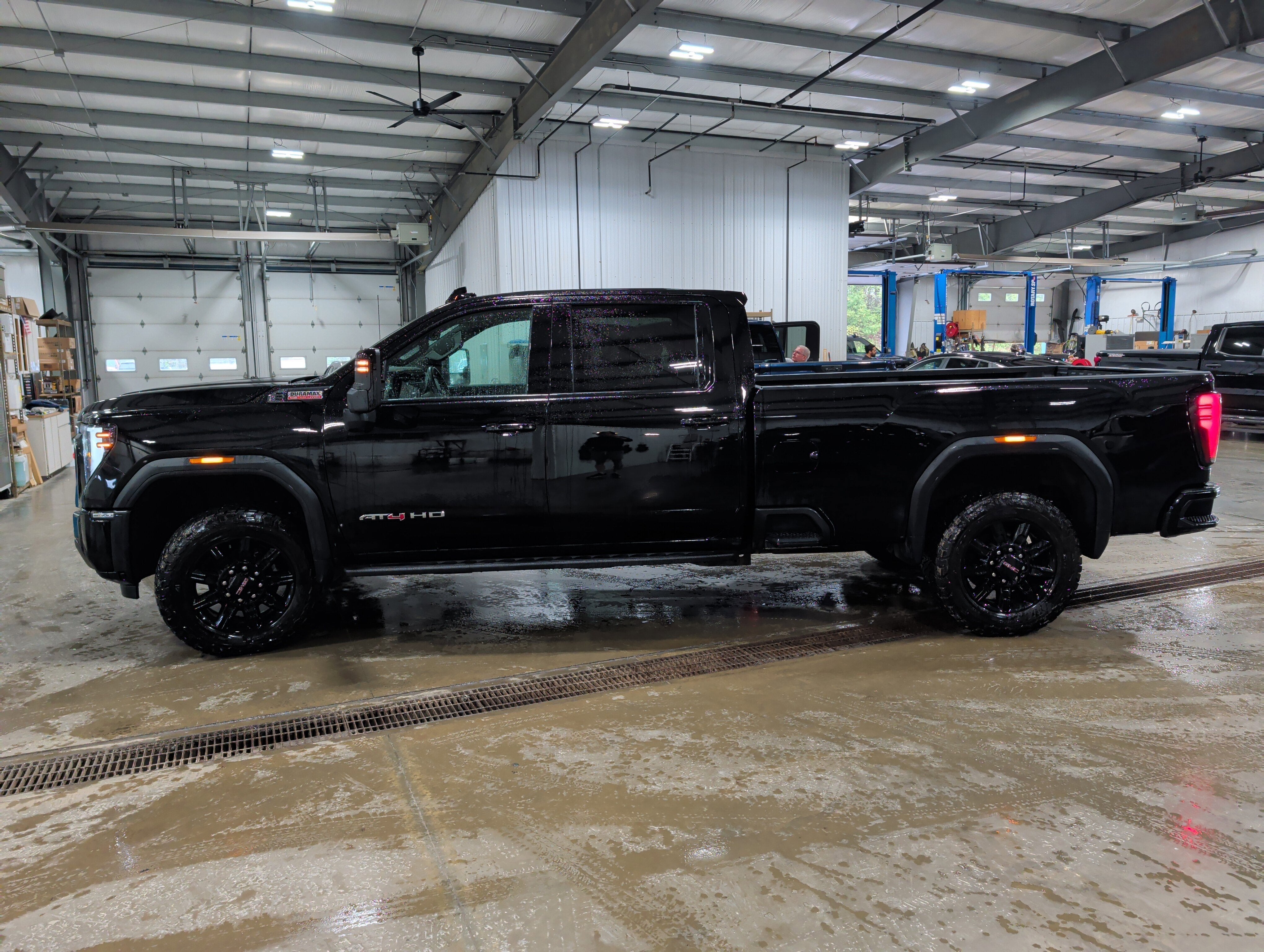 2025 GMC Sierra 2500 HD AT4