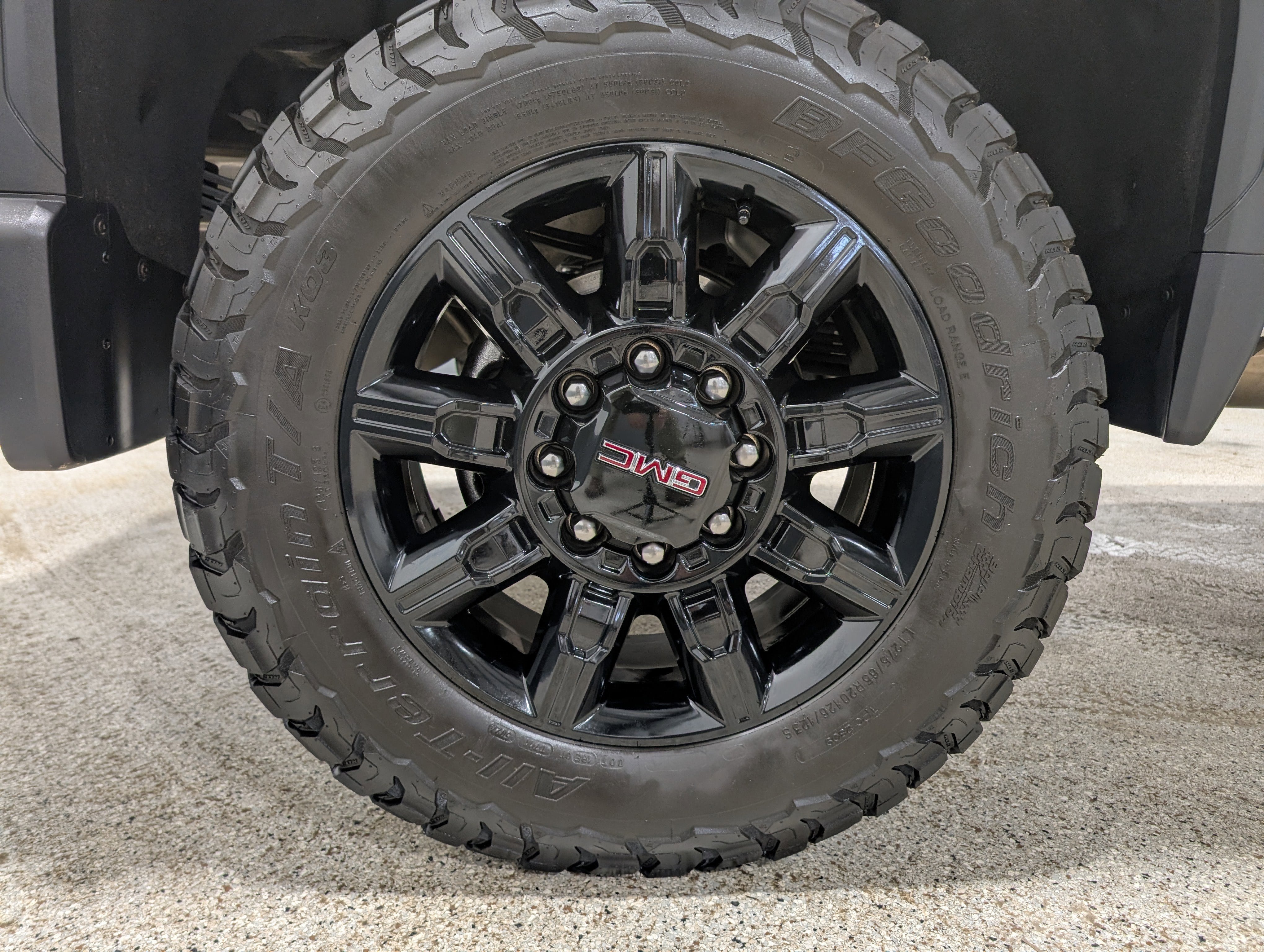 2025 GMC Sierra 2500 HD AT4