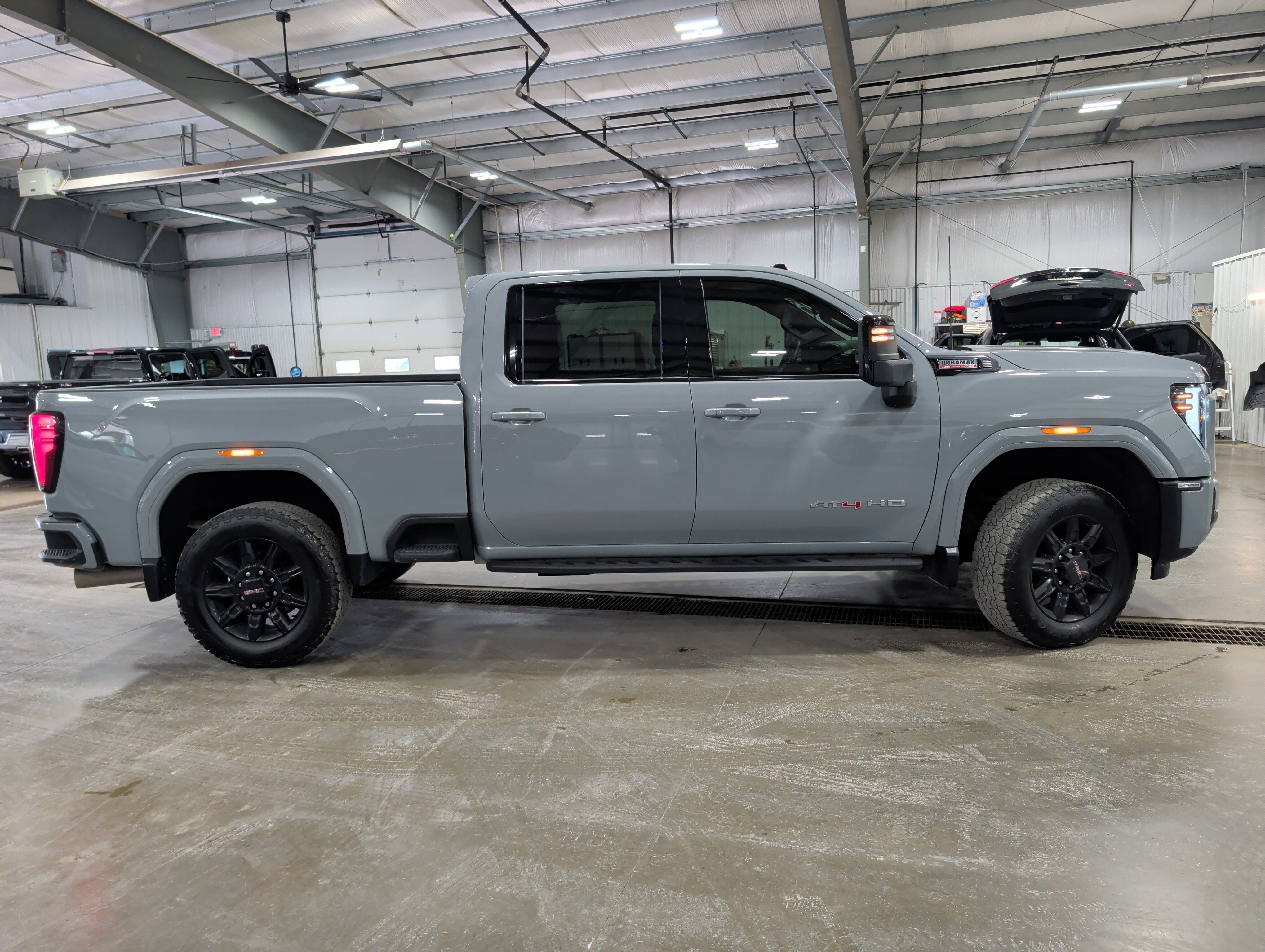 2025 GMC Sierra 2500 HD AT4
