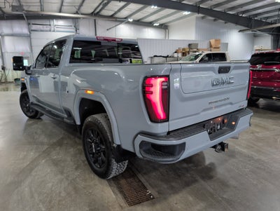 2025 GMC Sierra 2500 HD AT4