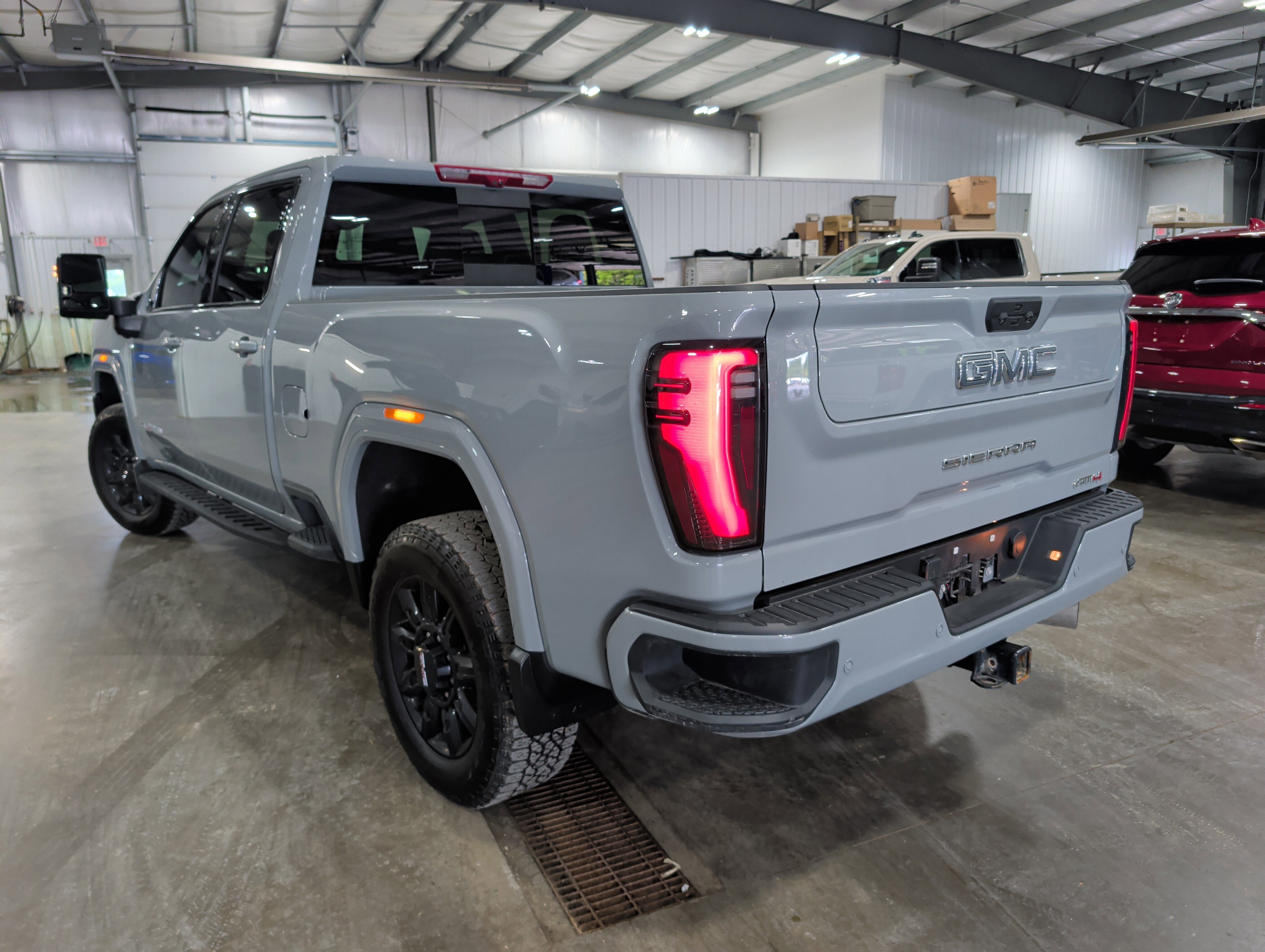 2025 GMC Sierra 2500 HD AT4