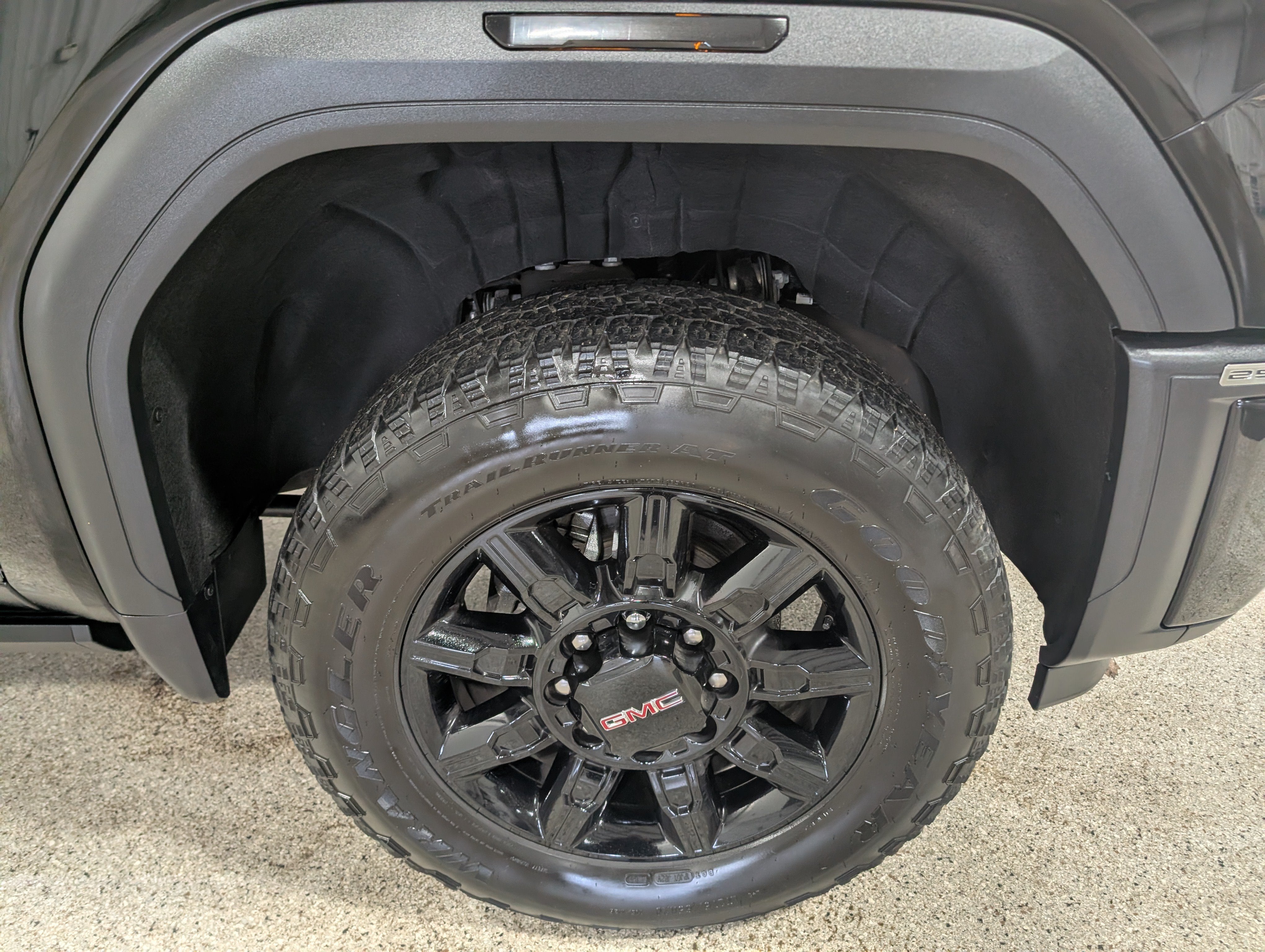 2025 GMC Sierra 2500 HD AT4