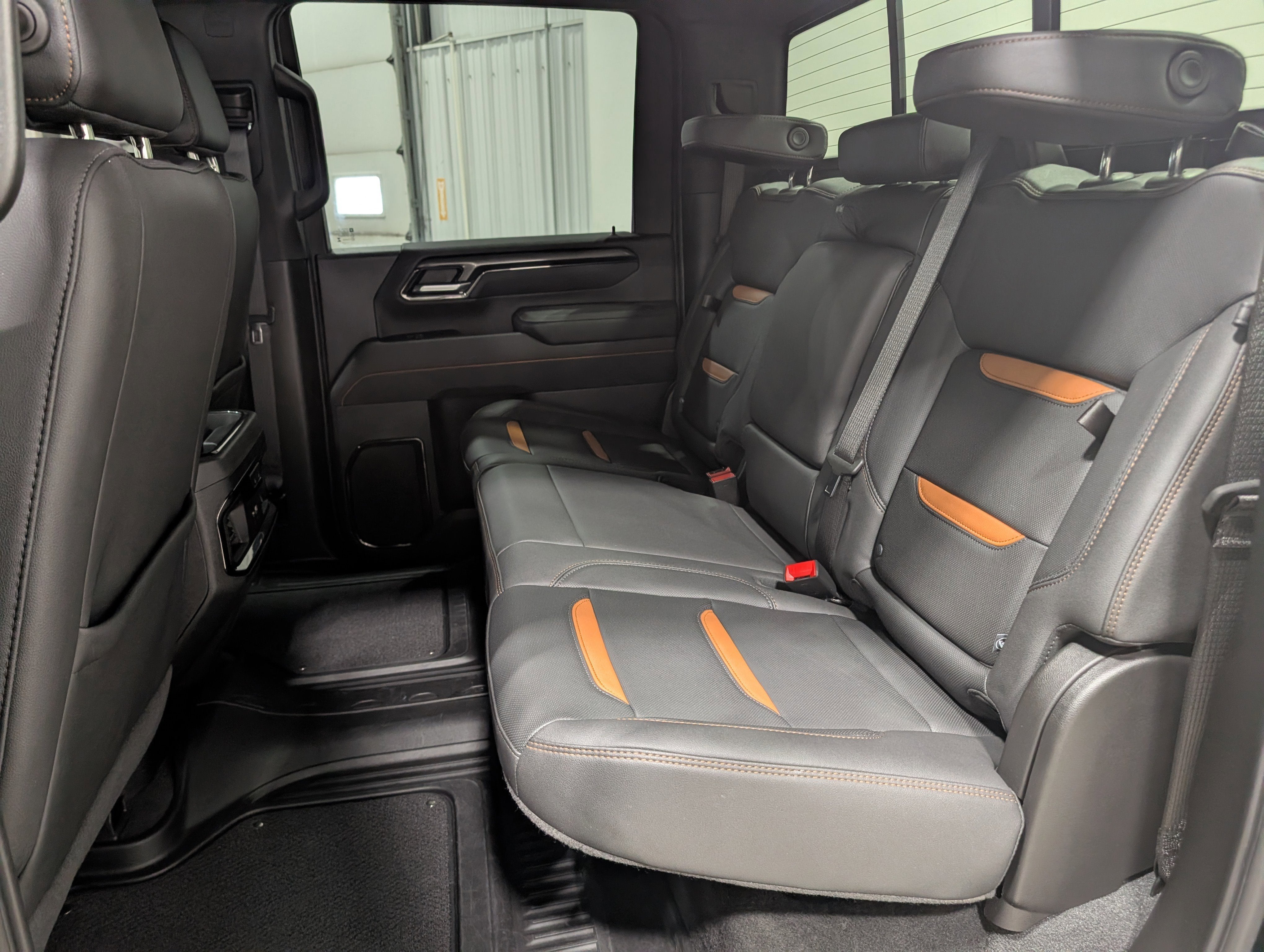 2025 GMC Sierra 2500 HD AT4