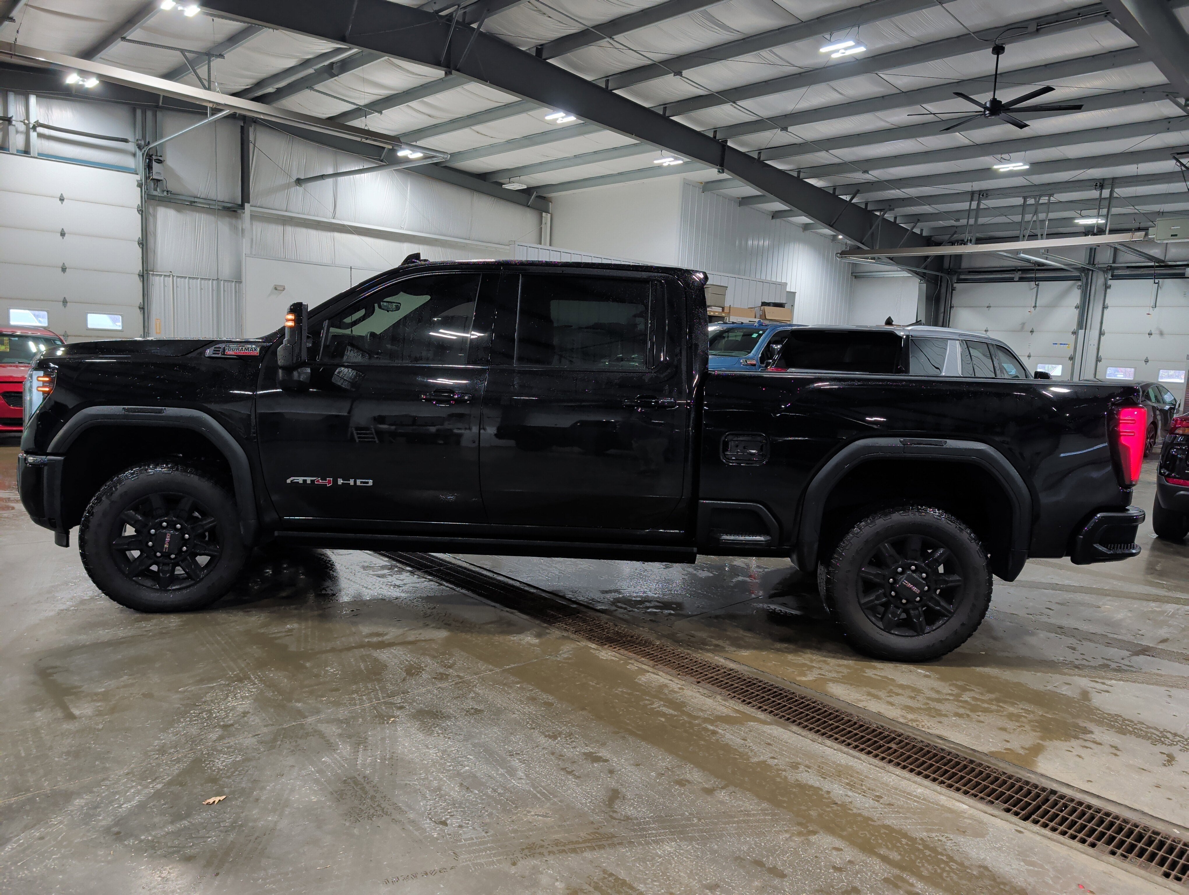 2025 GMC Sierra 2500 HD AT4