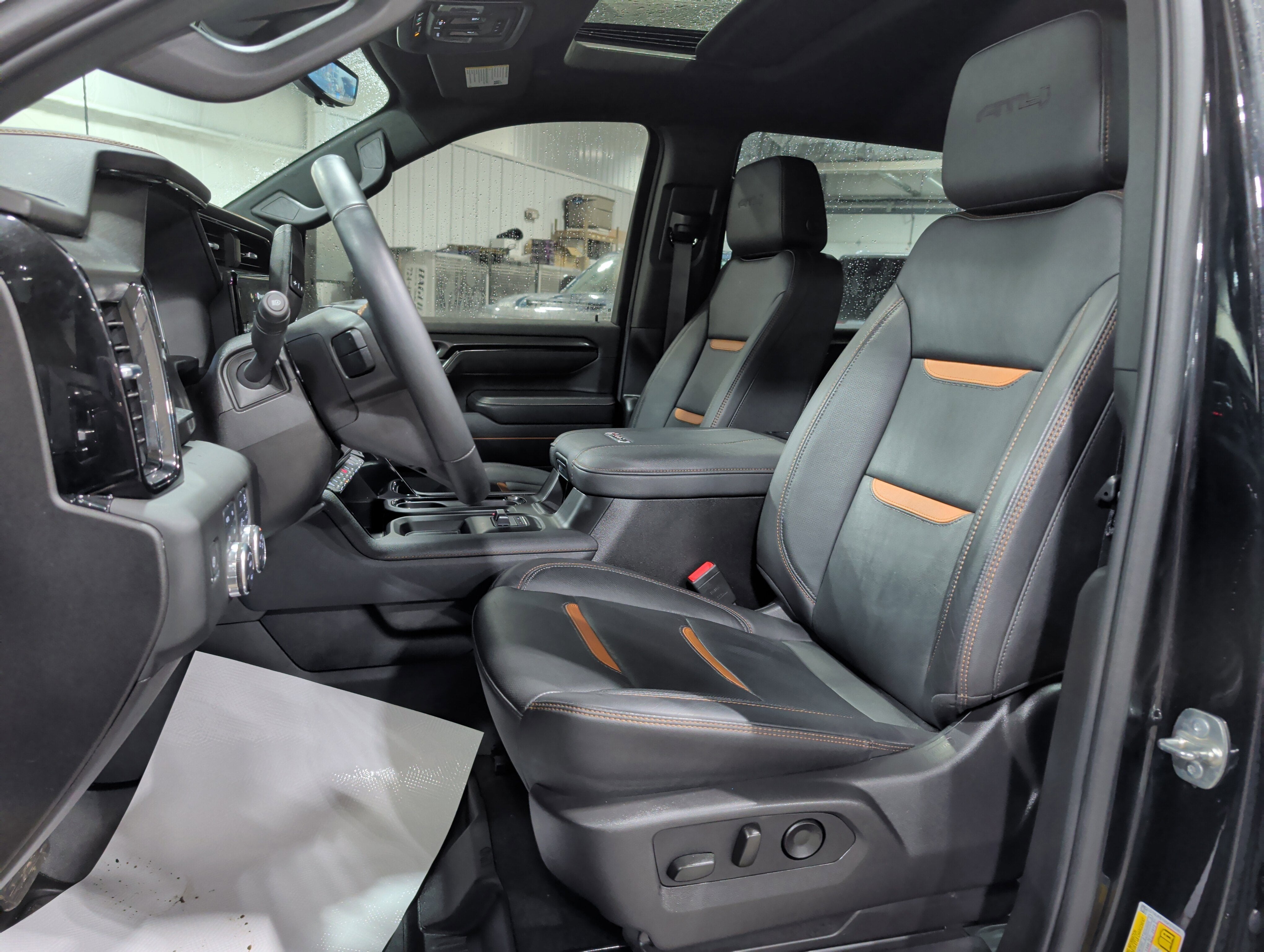 2025 GMC Sierra 2500 HD AT4