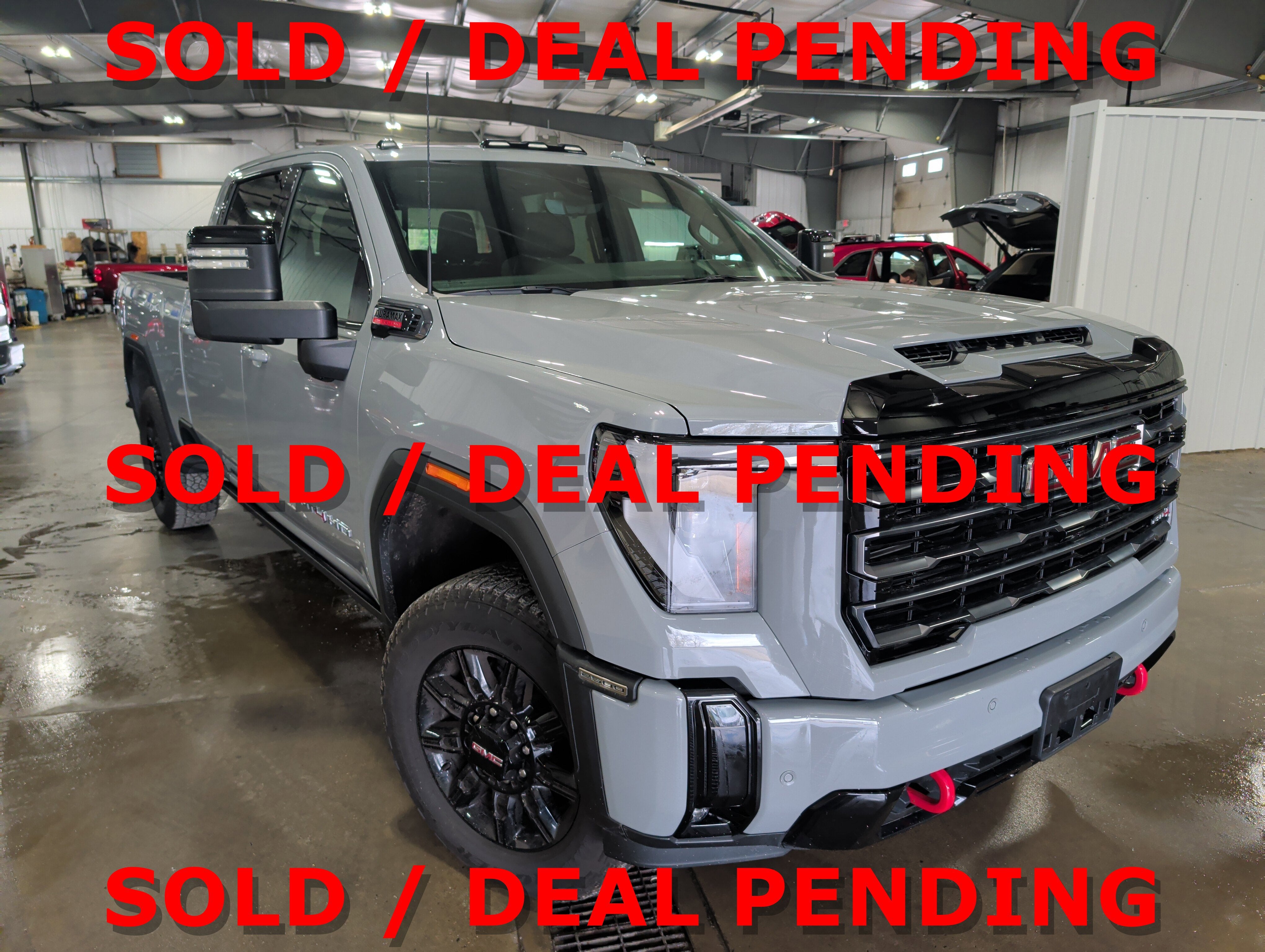 2025 GMC Sierra 2500 HD AT4
