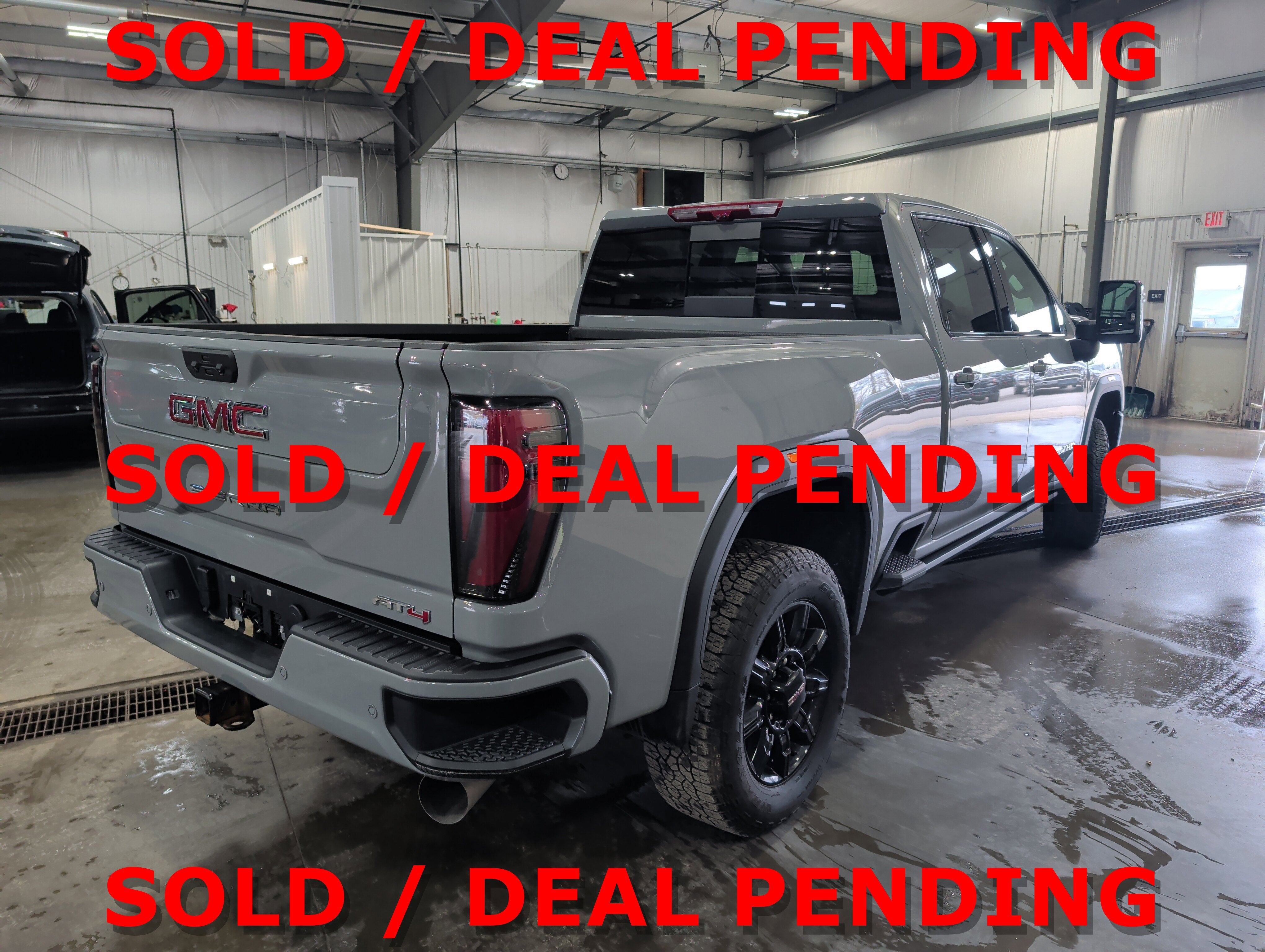2025 GMC Sierra 2500 HD AT4