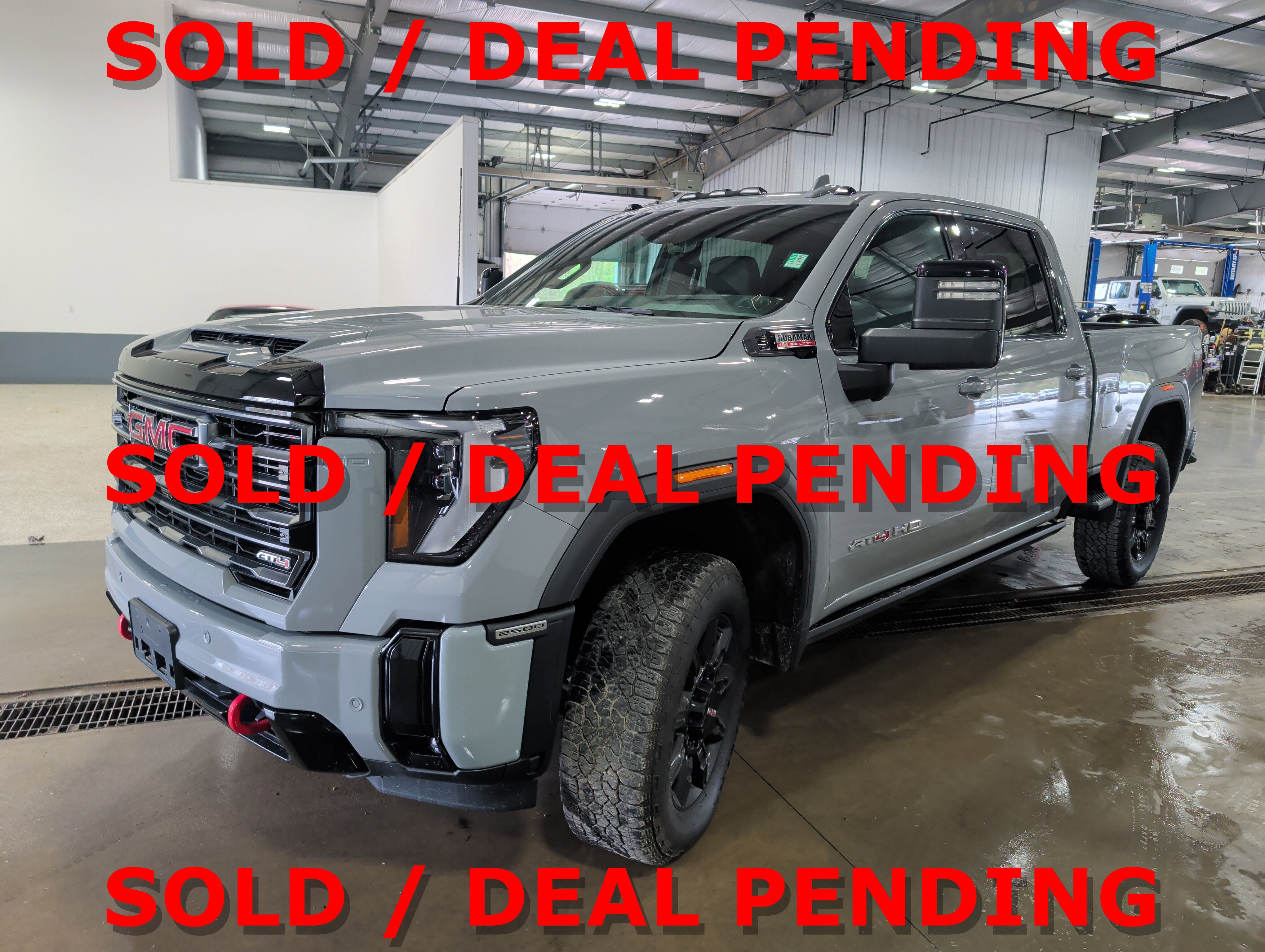 2025 GMC Sierra 2500 HD AT4
