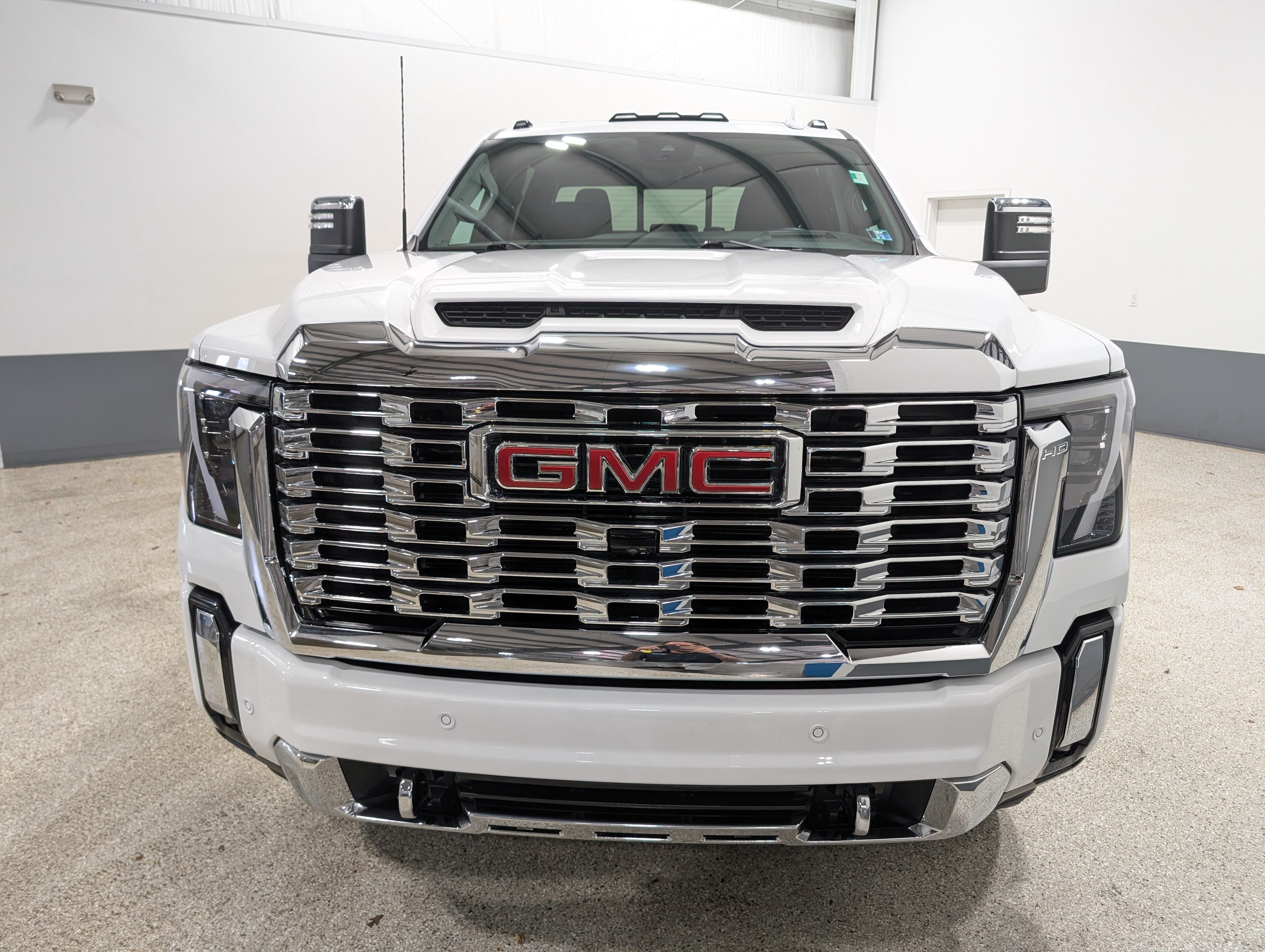 2025 GMC Sierra 2500 HD Denali