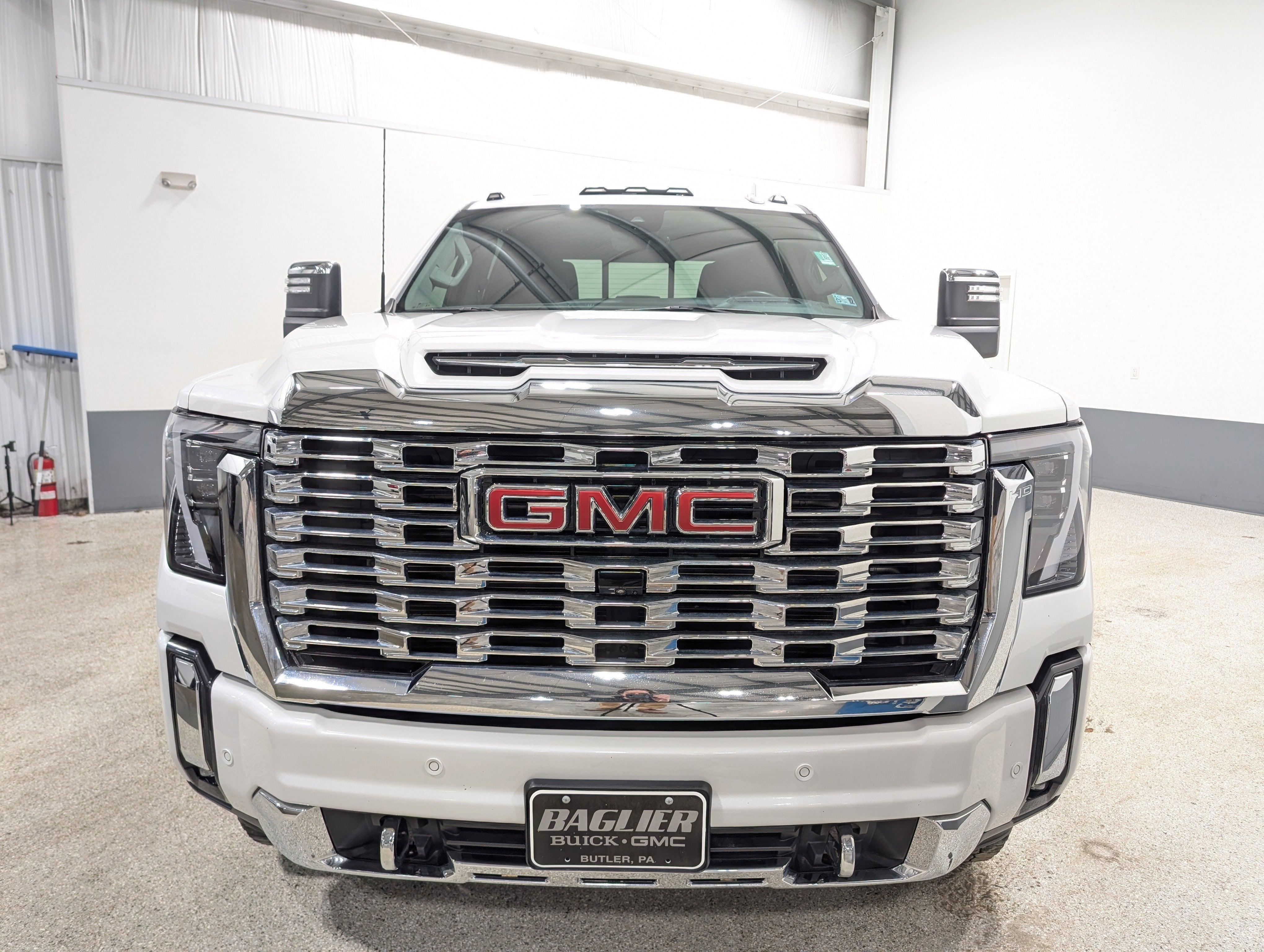 2025 GMC Sierra 2500 HD Denali