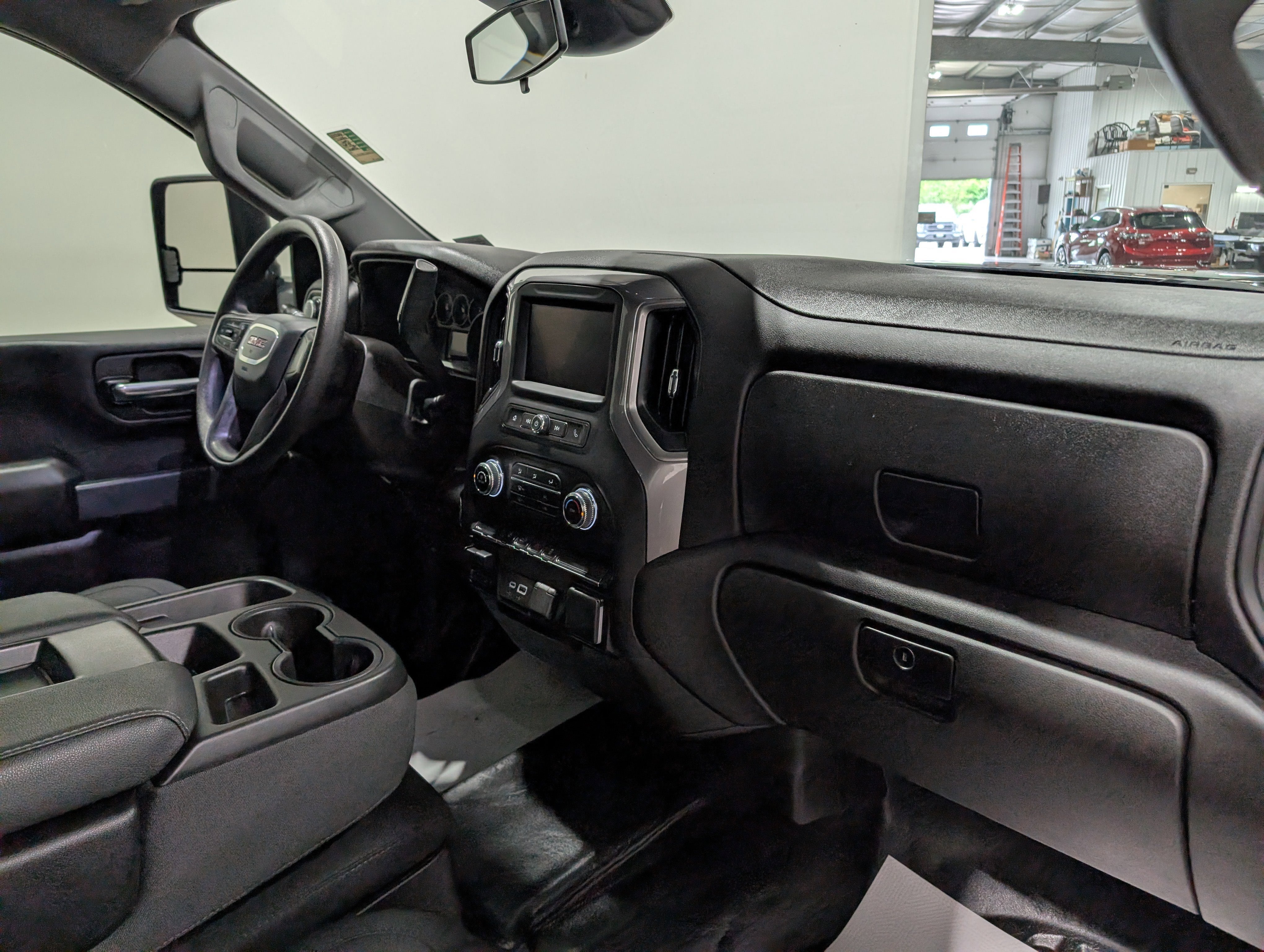 2025 GMC Sierra 3500 HD Pro DRW