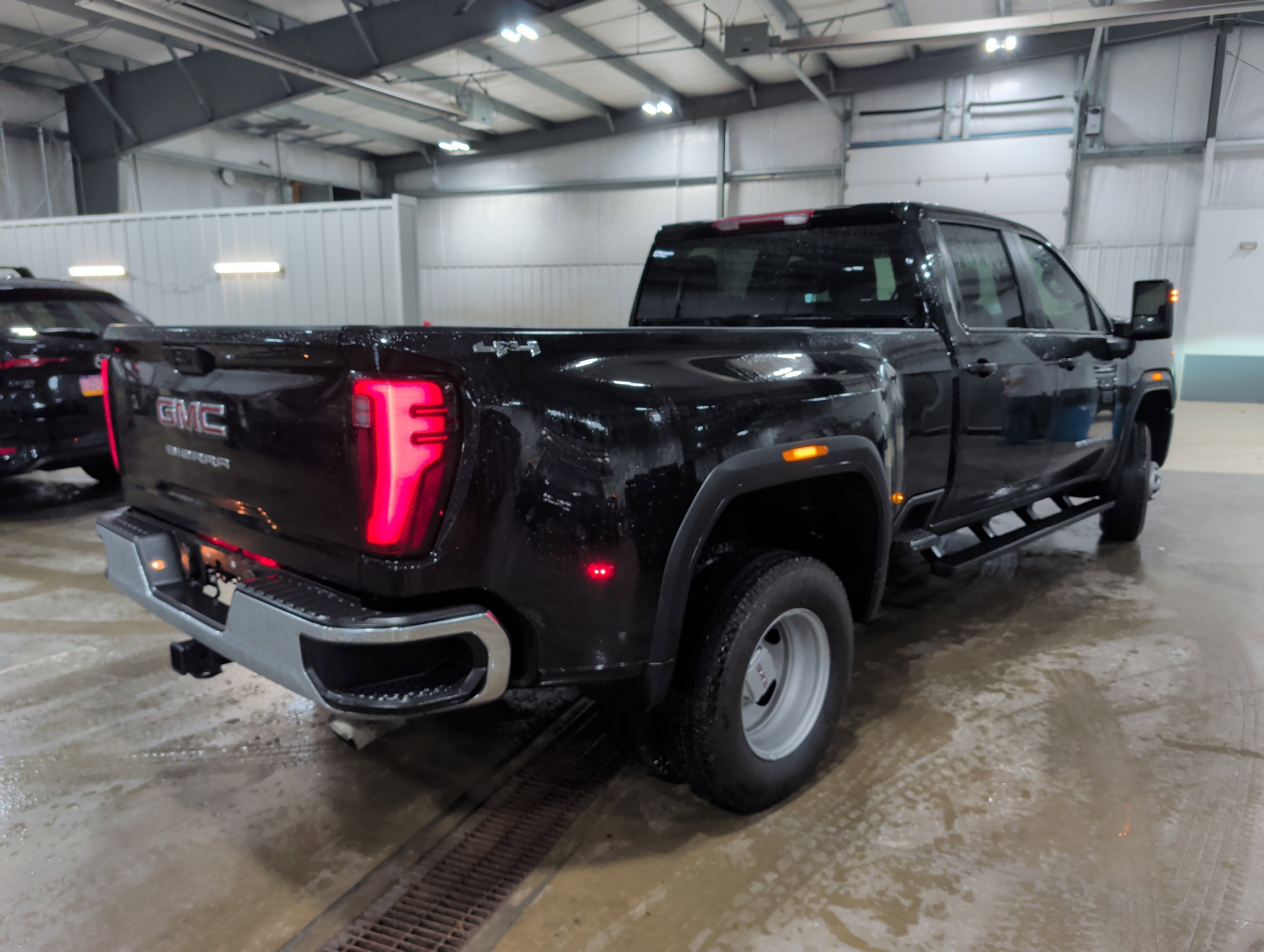 2025 GMC Sierra 3500 HD Pro DRW