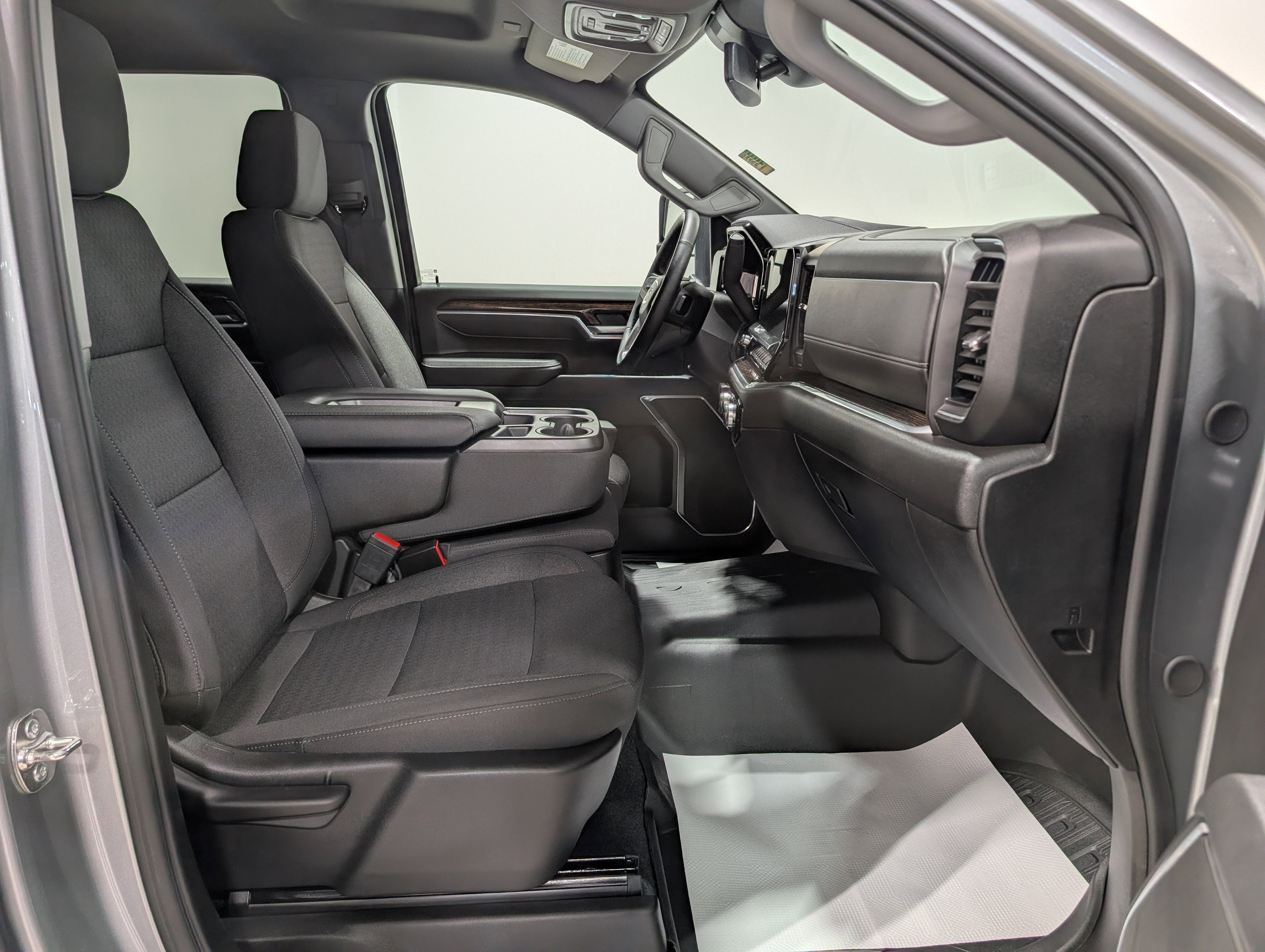 2025 GMC Sierra 3500 HD SLE