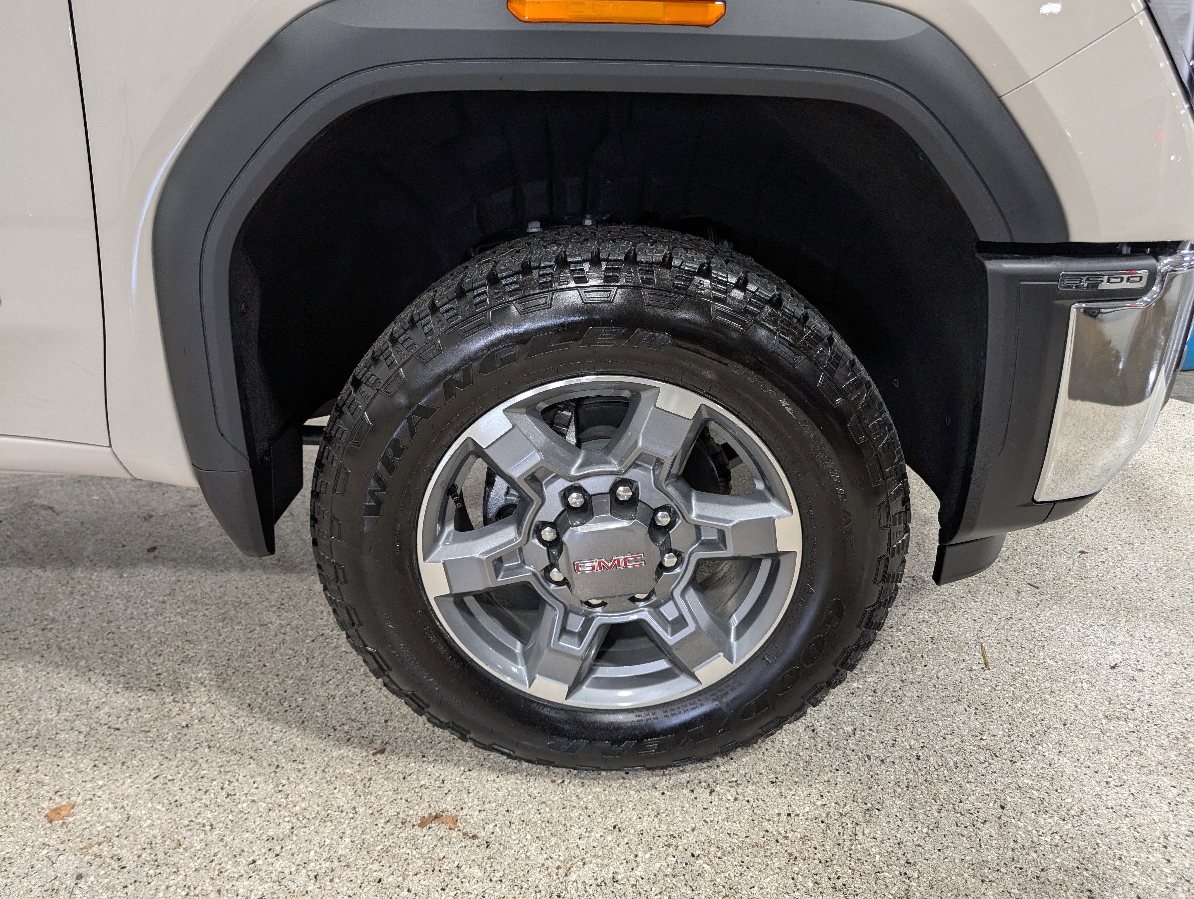 2026 GMC Sierra 3500 HD SLE