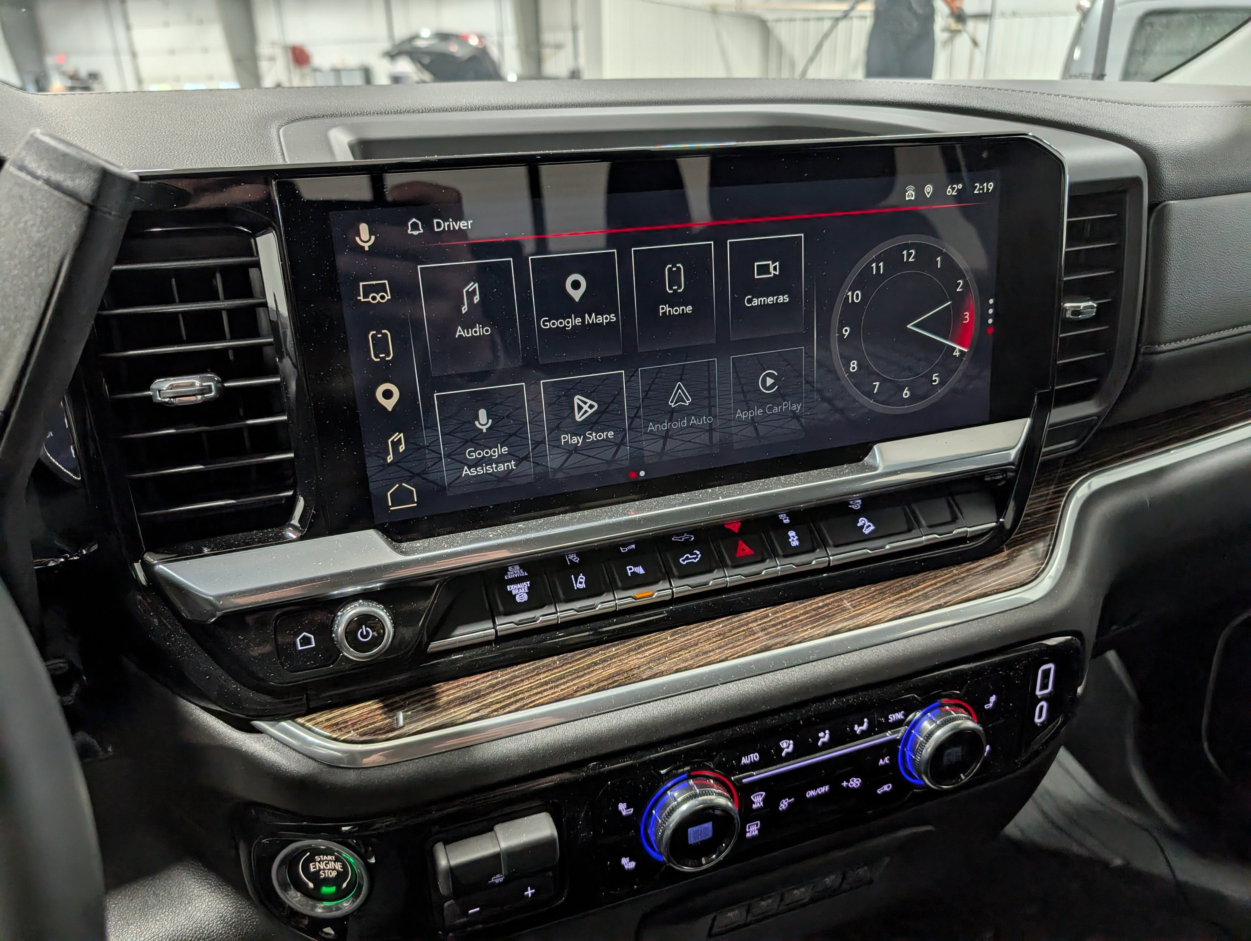 2026 GMC Sierra 3500 HD SLE