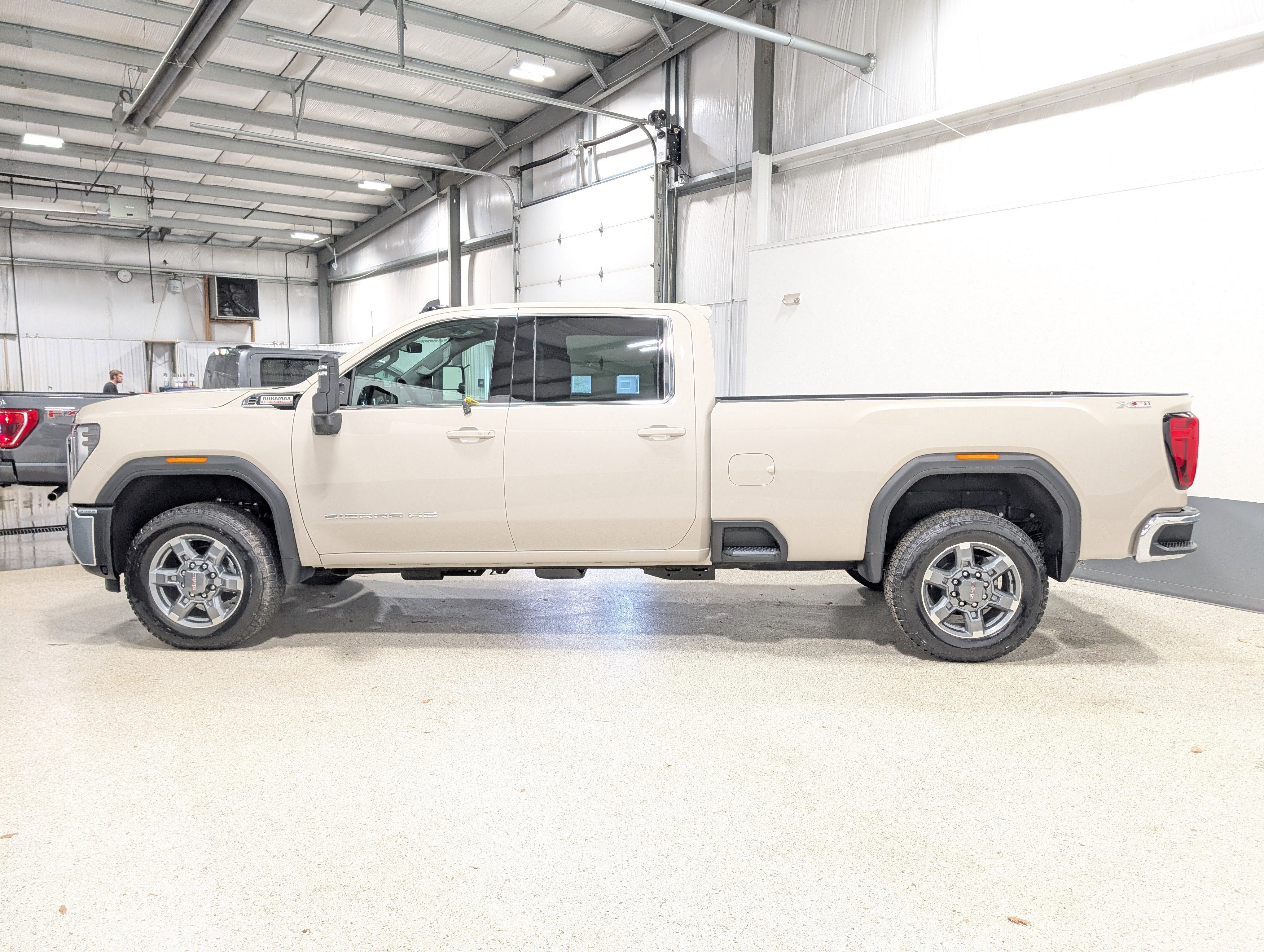 2026 GMC Sierra 3500 HD SLE