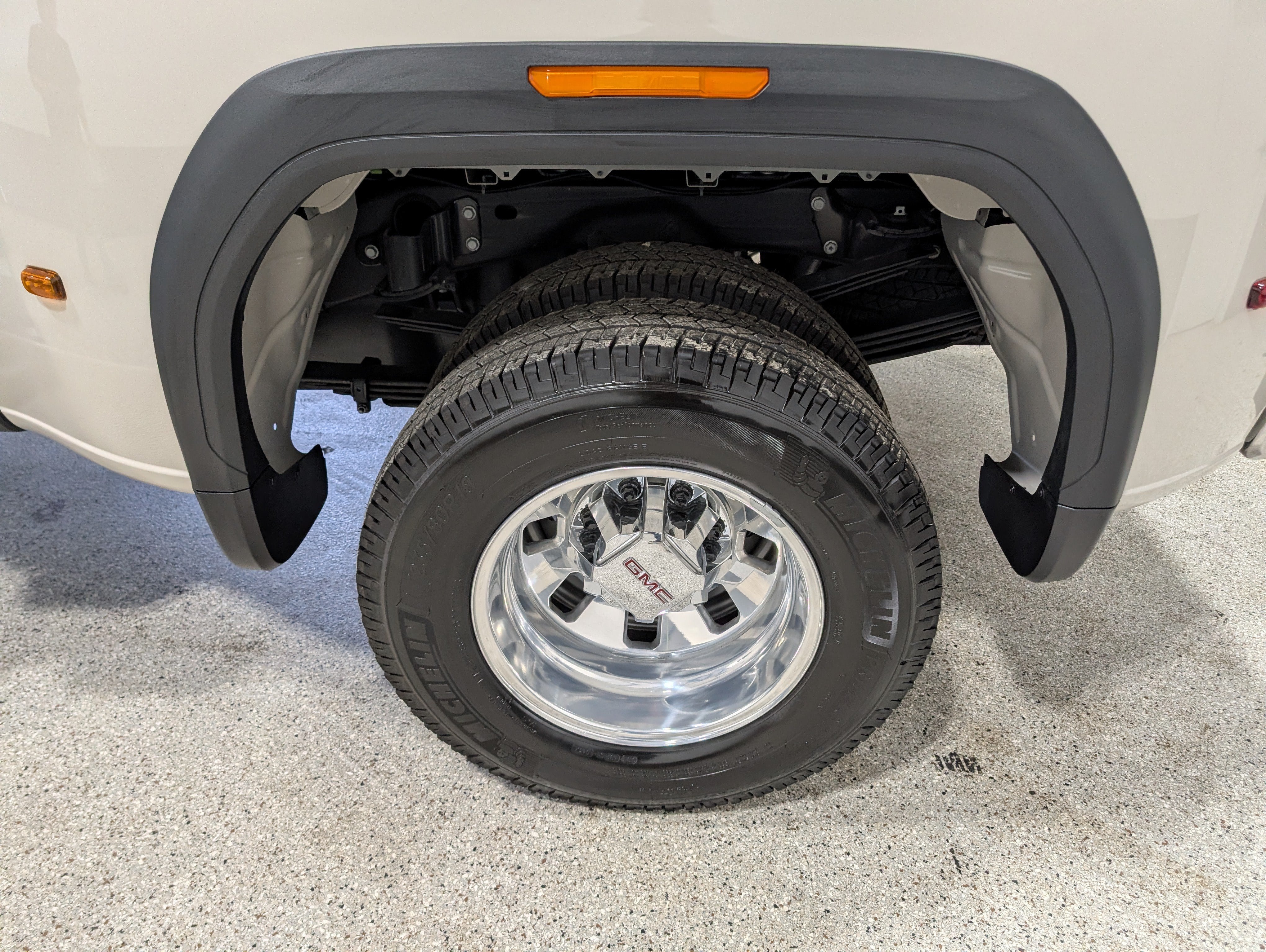 2026 GMC Sierra 3500 HD SLE DRW