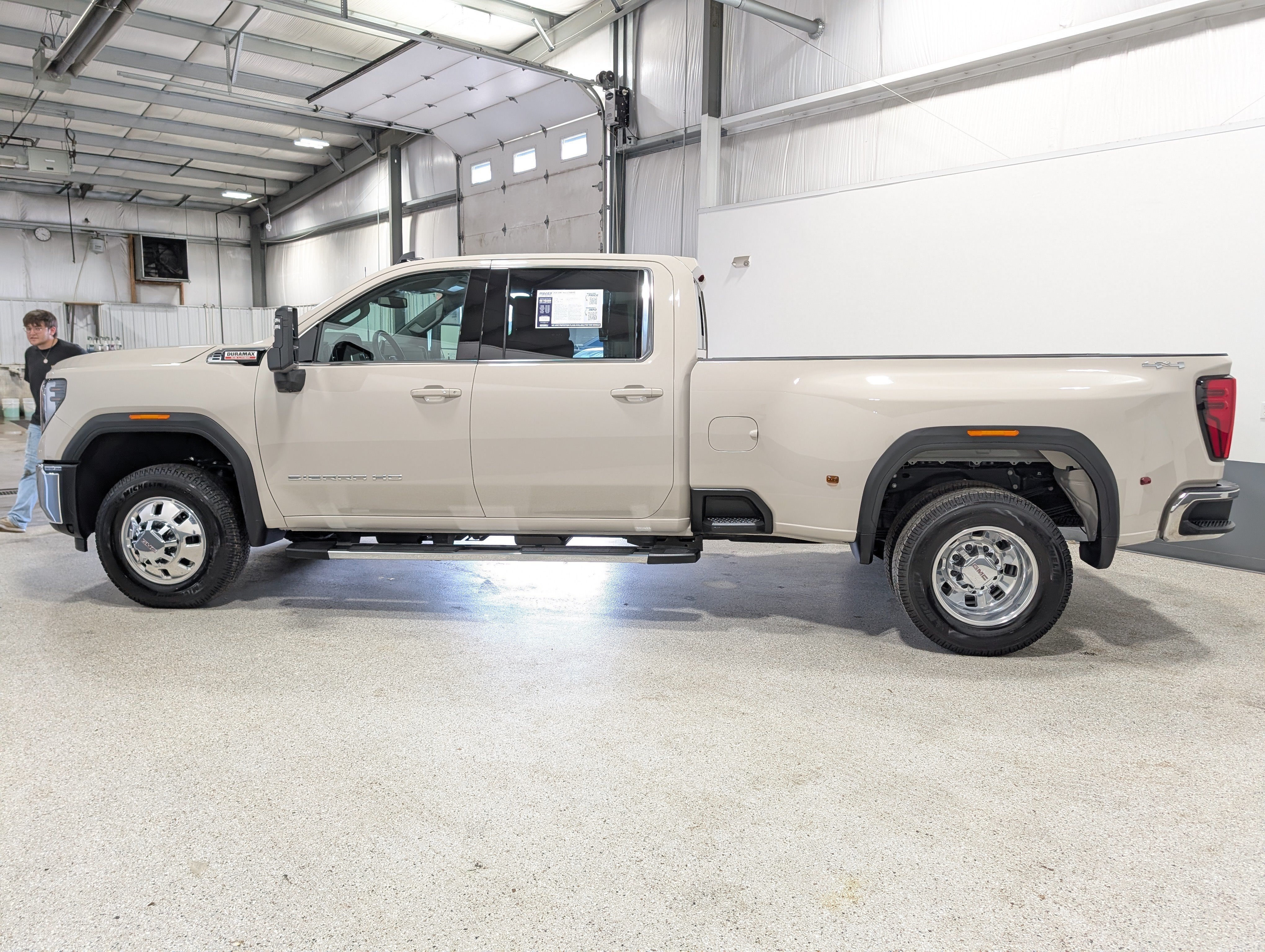 2026 GMC Sierra 3500 HD SLE DRW