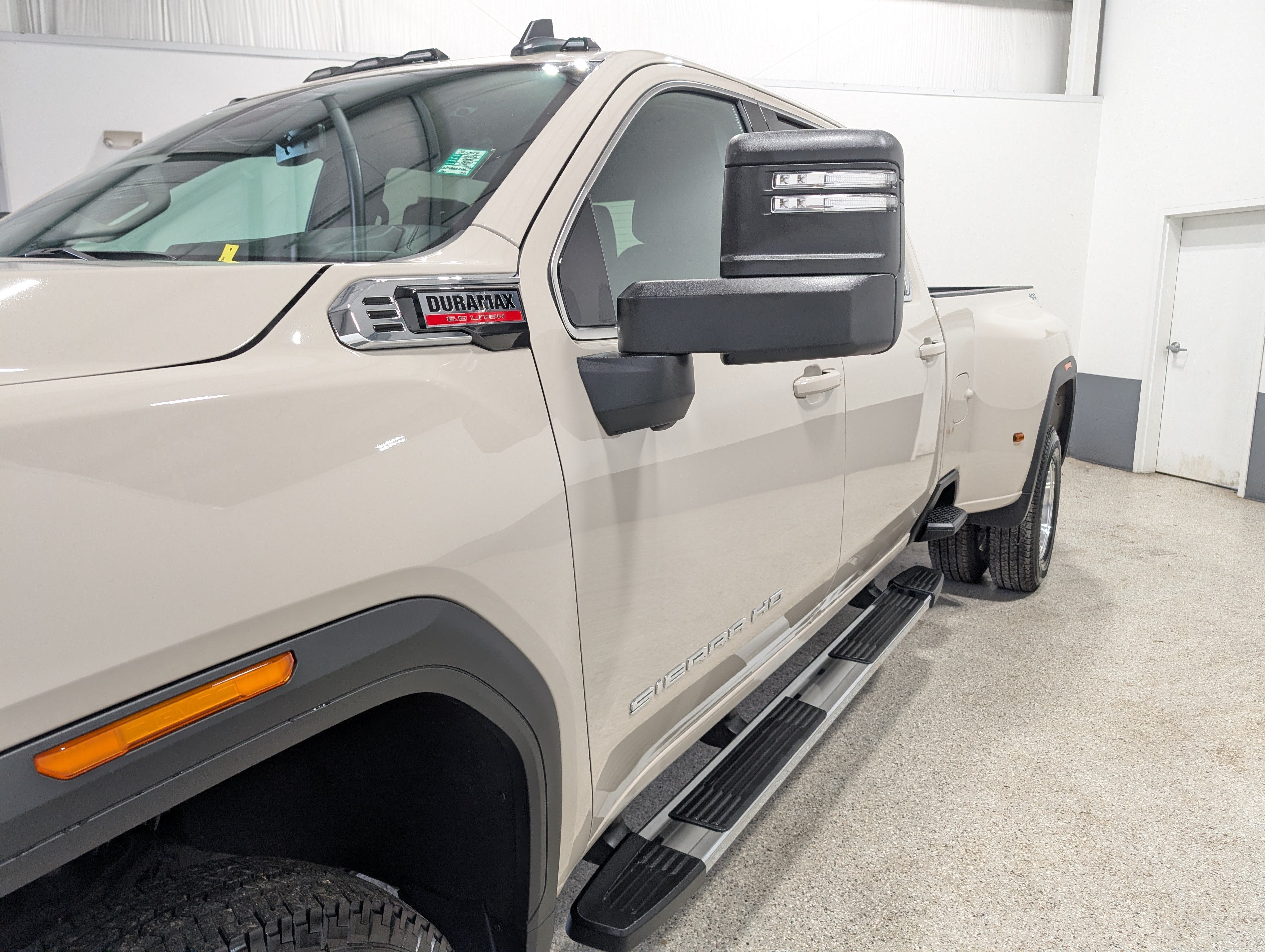 2026 GMC Sierra 3500 HD SLE DRW