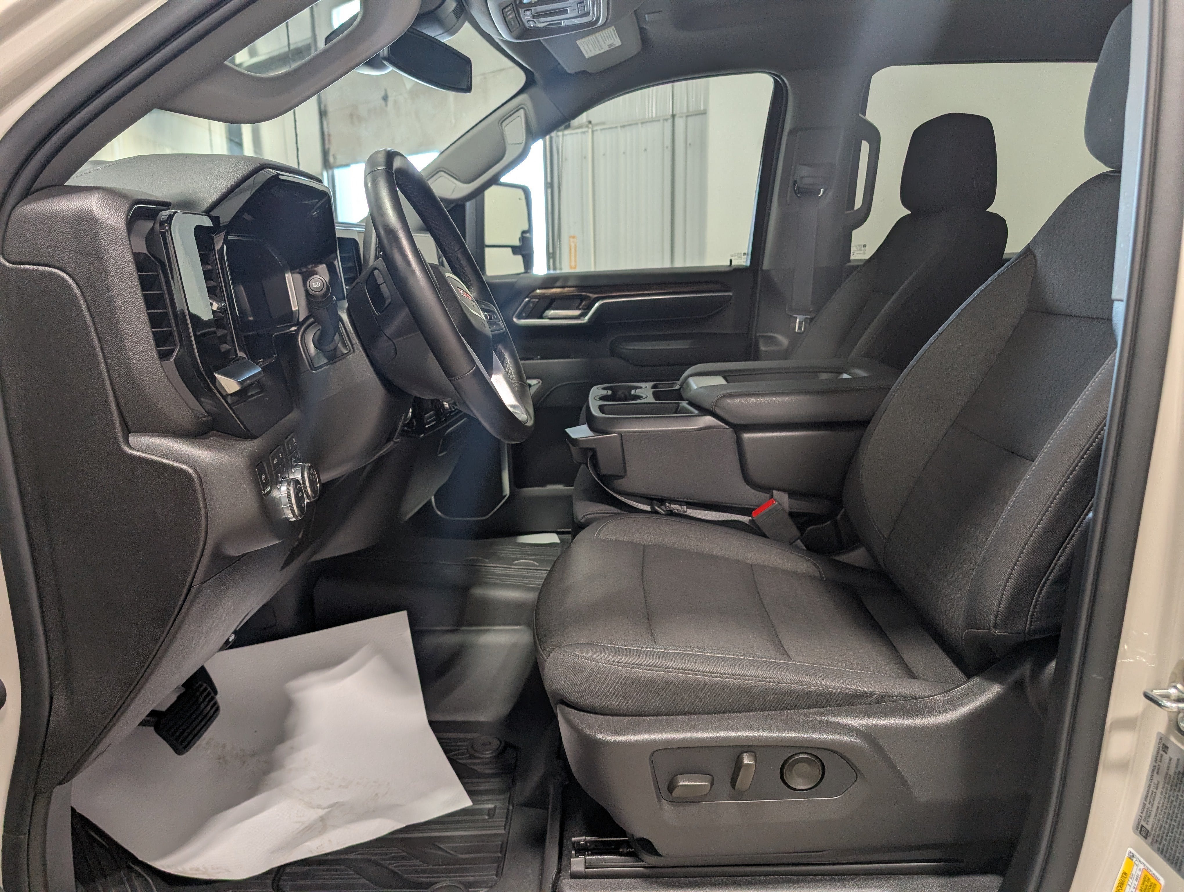 2026 GMC Sierra 3500 HD SLE